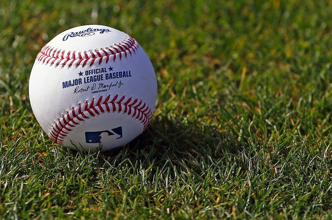 https://wallpaperaccess.com/baseball-4k