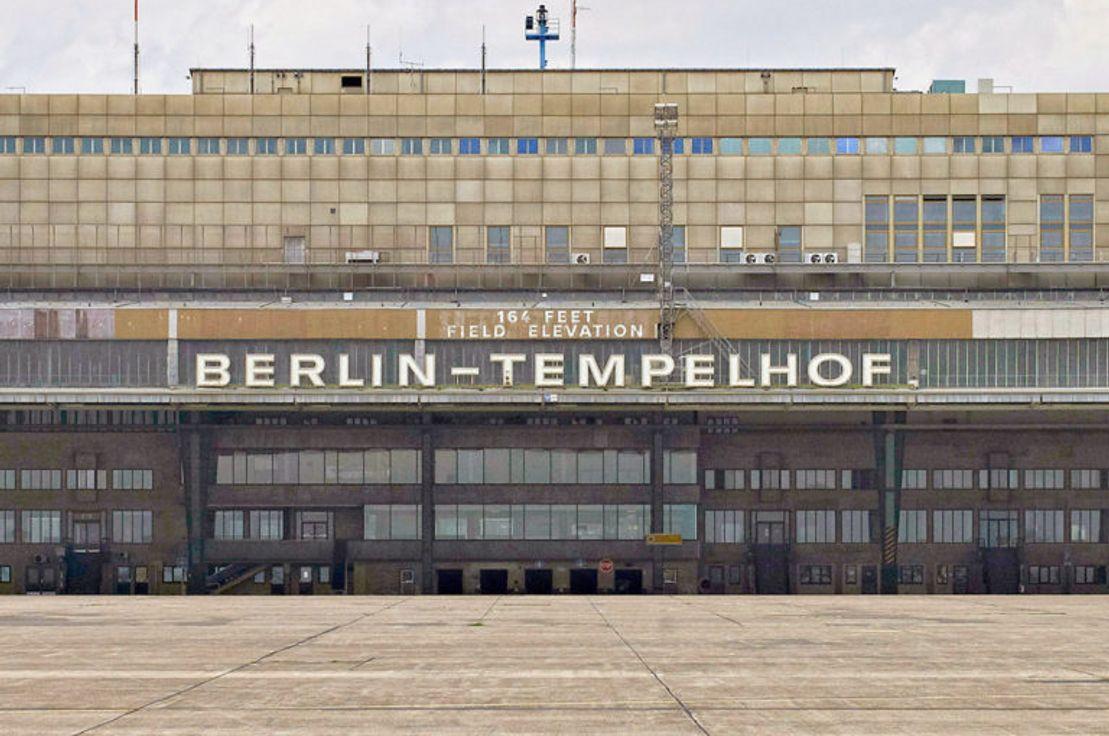 Eski Tempelhof Havalimanı Binası/Old Tempelhof Airport building