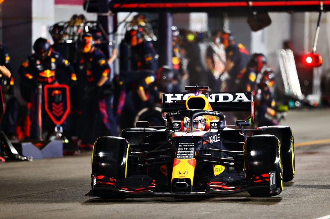 F1