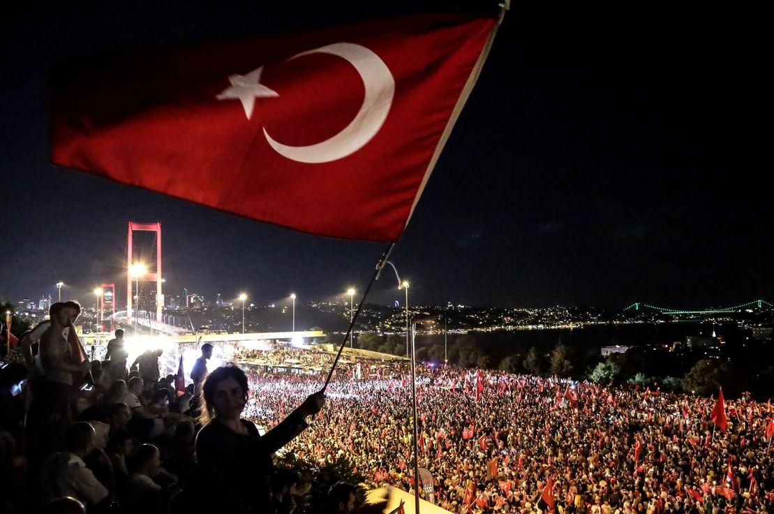 Yakın Geçmiş: Kaos