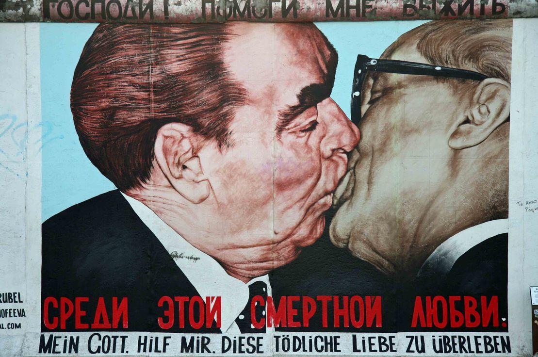 Leonid Brezhnev & Erich Honecker
