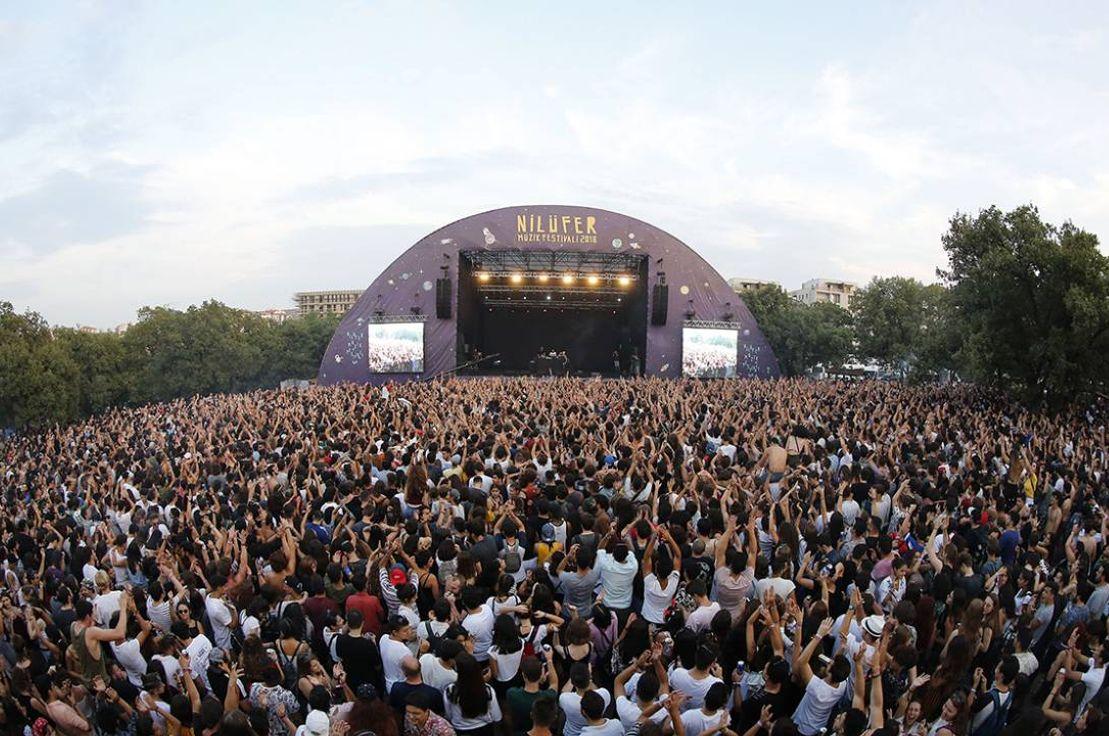 ⛔️ İptal edilen Nilüfer Müzik Festivali, 18’inci İstanbul Bienali tartışmaları