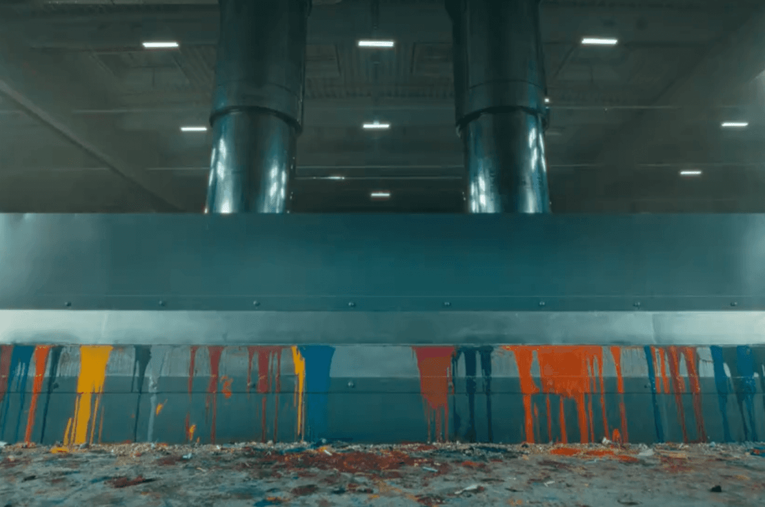 Apple'ın "Crush" reklam filminden.
