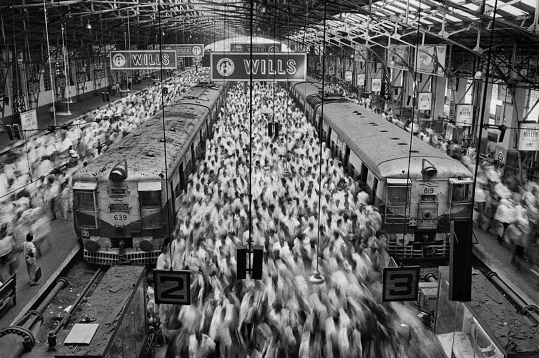 Sebastião Salgado, Church Gate Station, Bombay, India, 1995