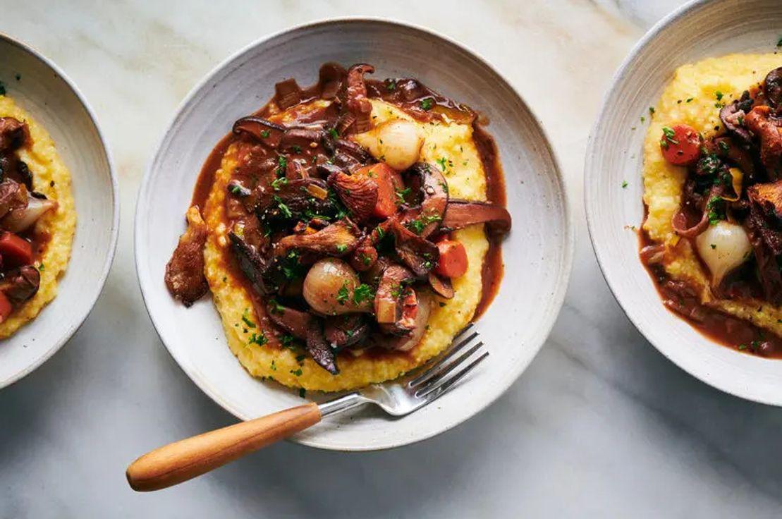Mantar bourguignon. Fotoğraf: David Malosh, NYT Cooking