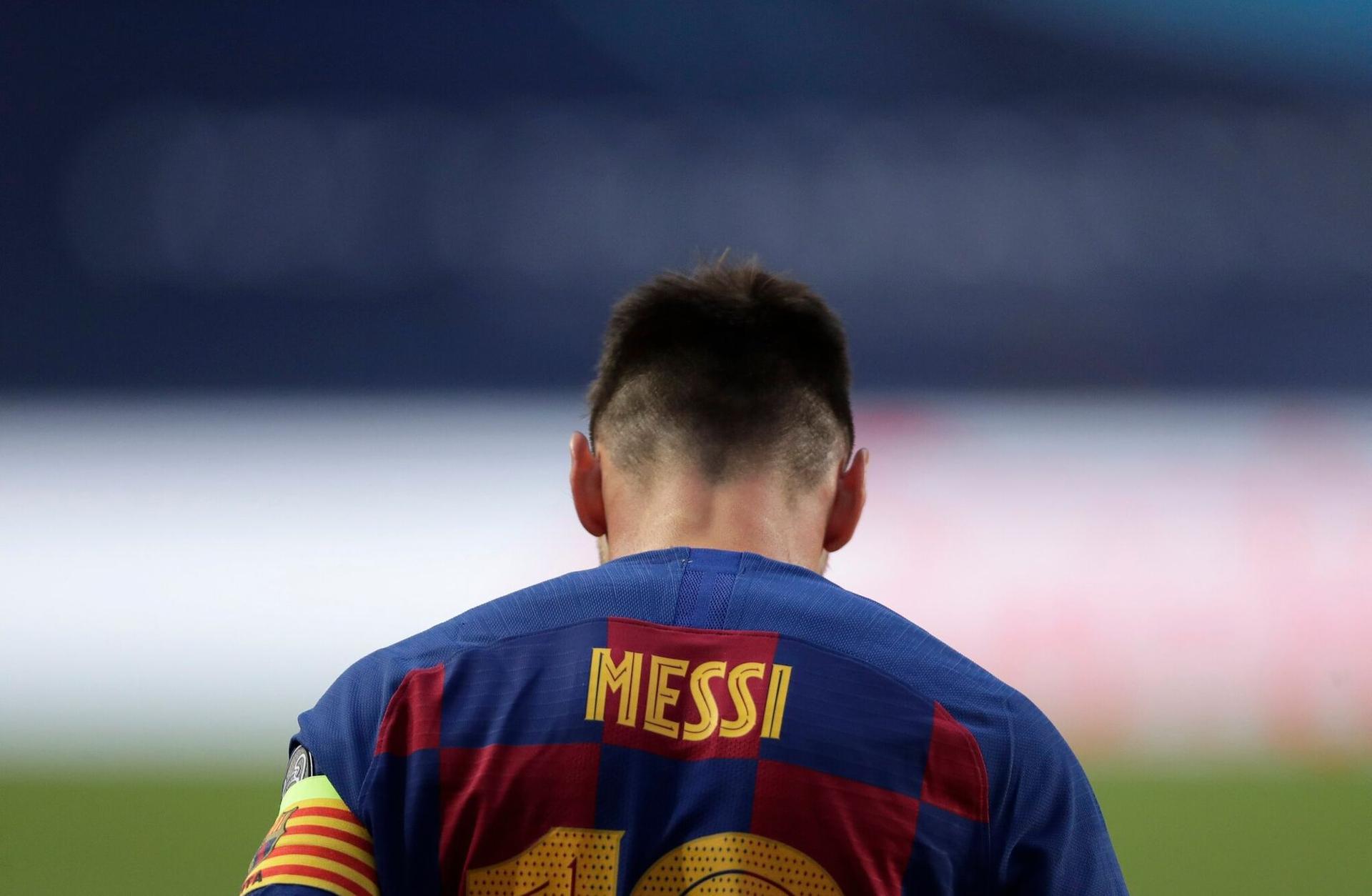 Lionel Messi' nin Barcelona'dan ayrılma vakti mi geldi?