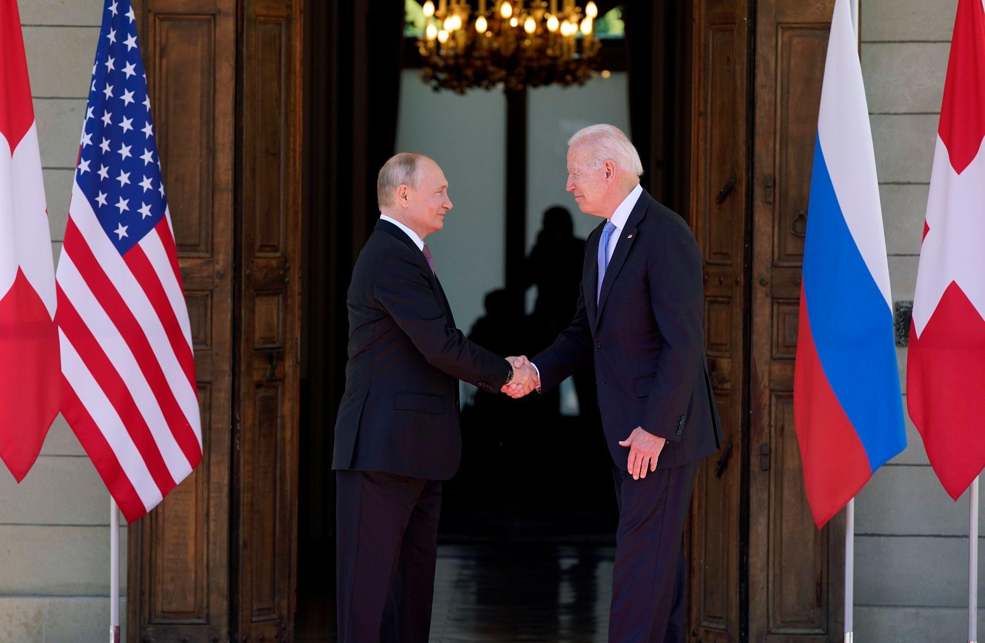 İki uçlu dünya: Biden-Putin'in Ukrayna zirvesi 