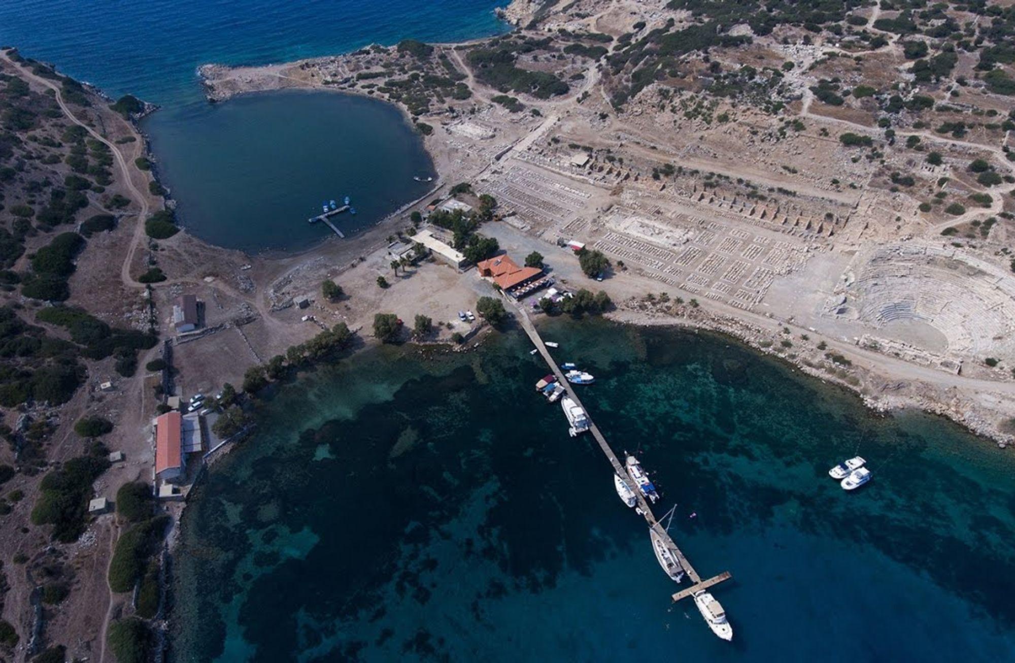 Knidos seyri ve demirleme