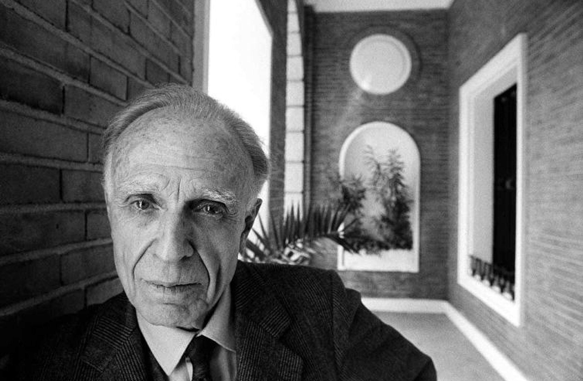 Gerçekliği Borges ile Düşünmek