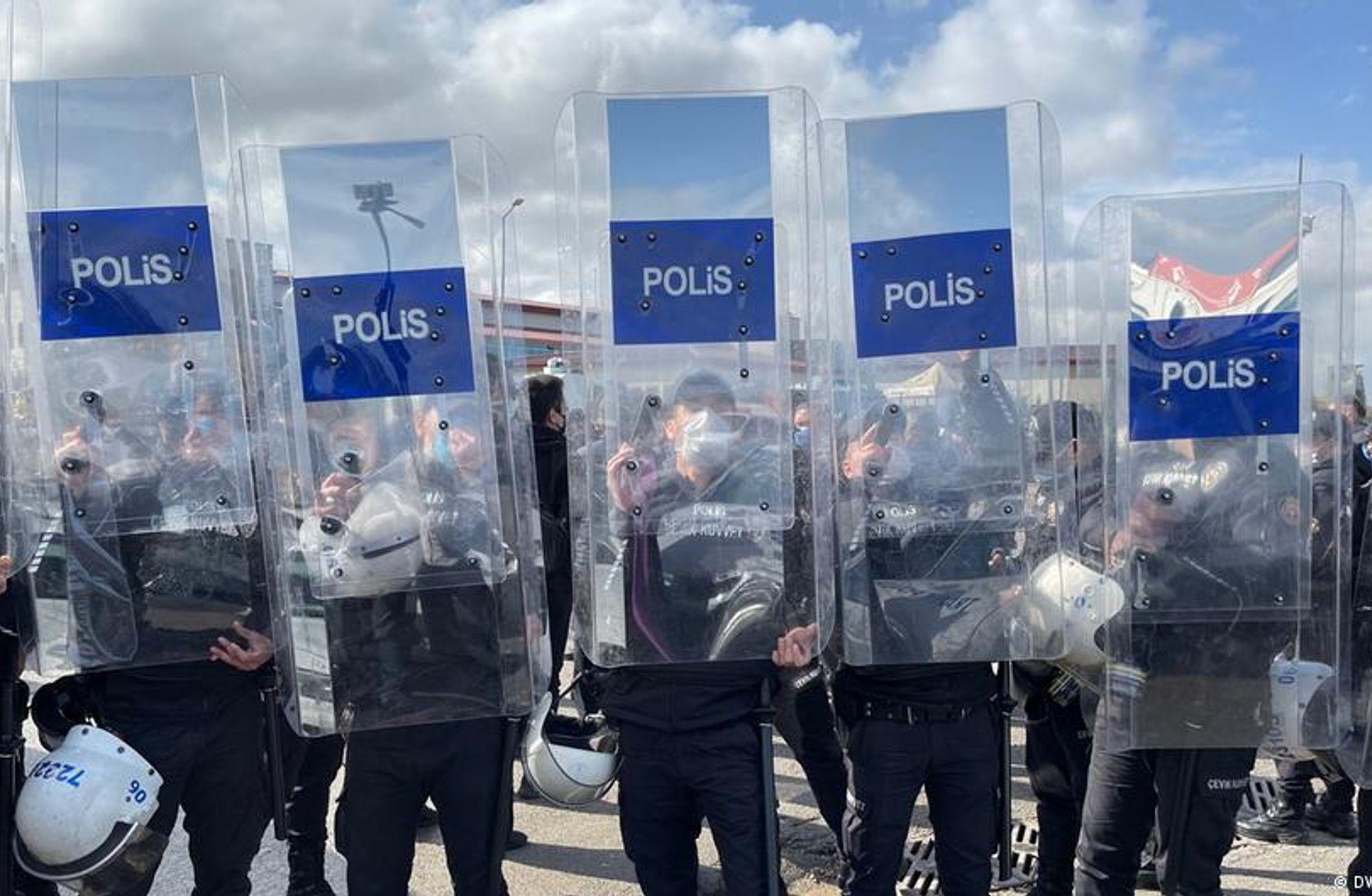 "Kobani Davası" gergin başladı