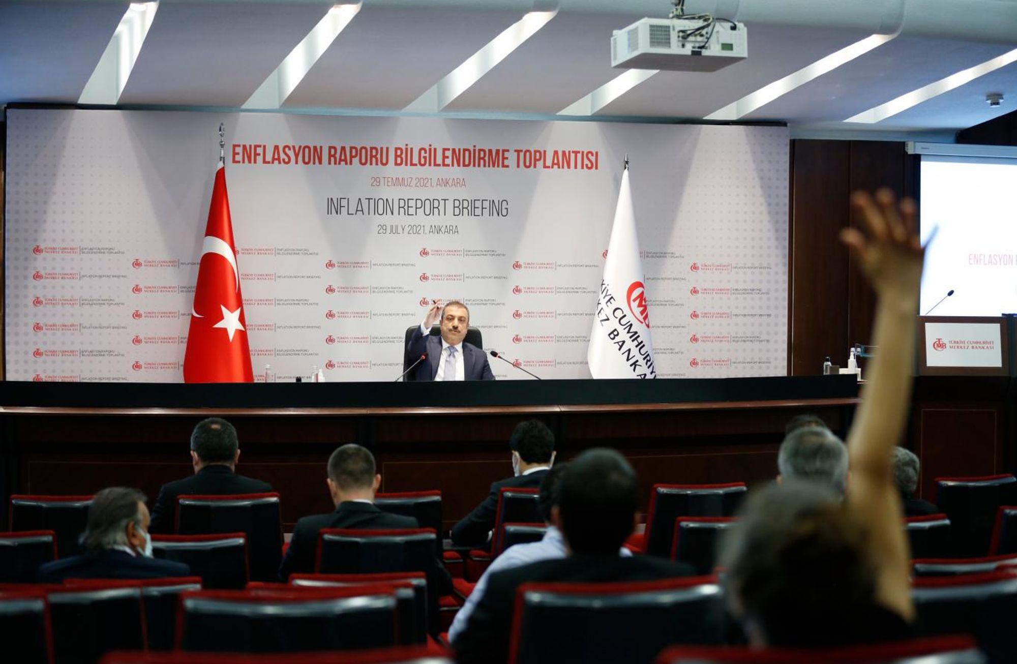 "Yalnız bırakılan" Merkez Bankası
