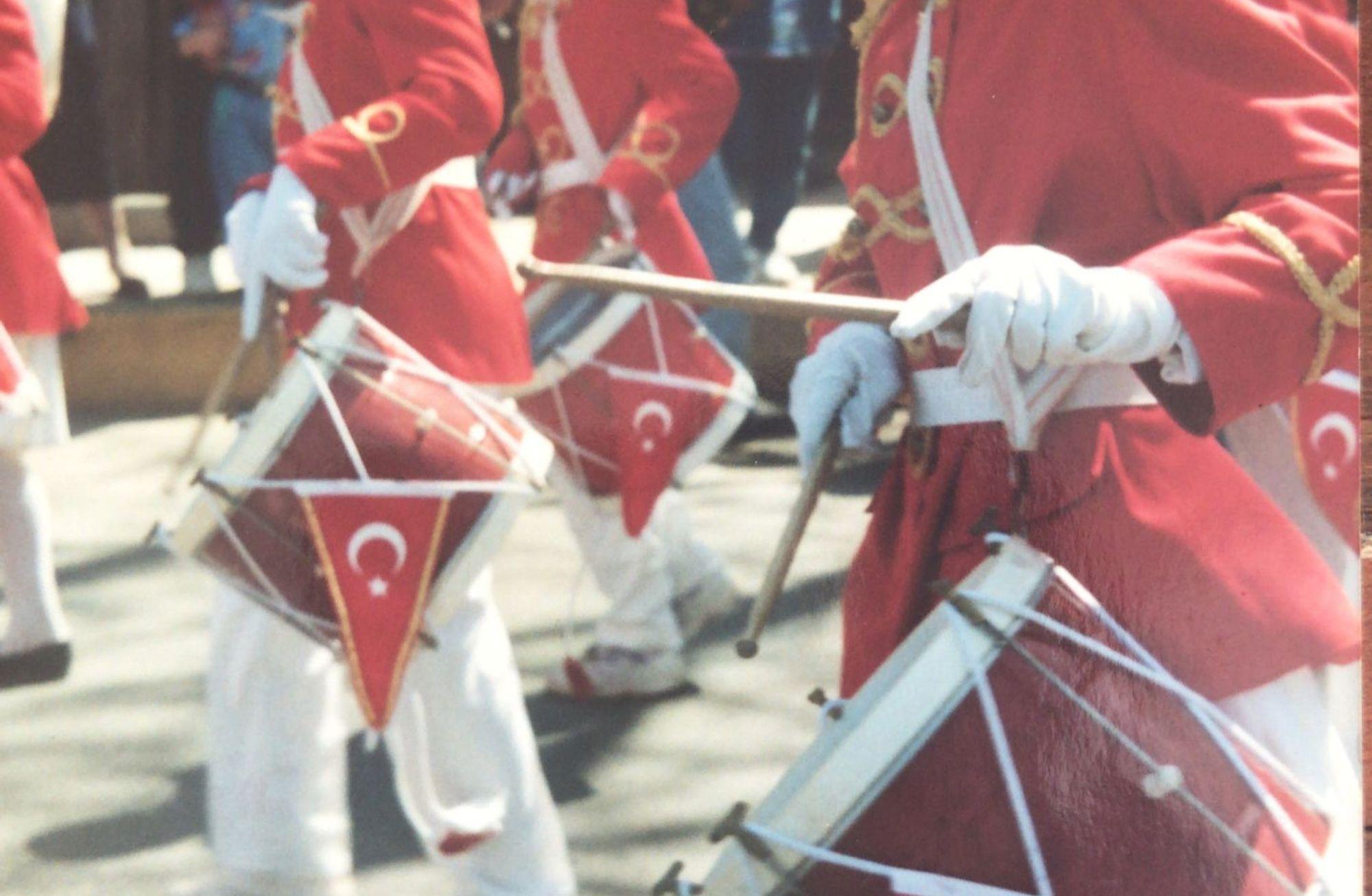 Eğitim ortamlarında bayramları kutlamak neden önemli?
