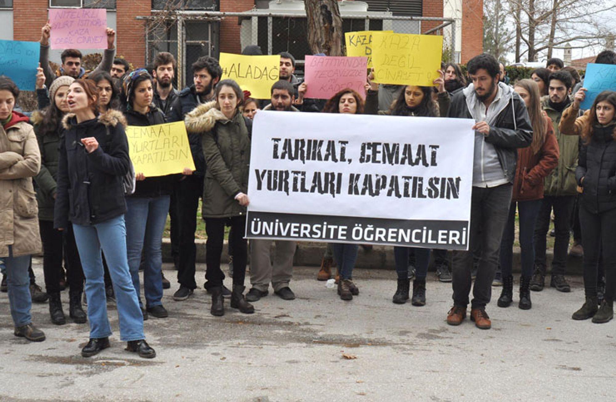 Cemaat ve tarikatların yasal zemini 