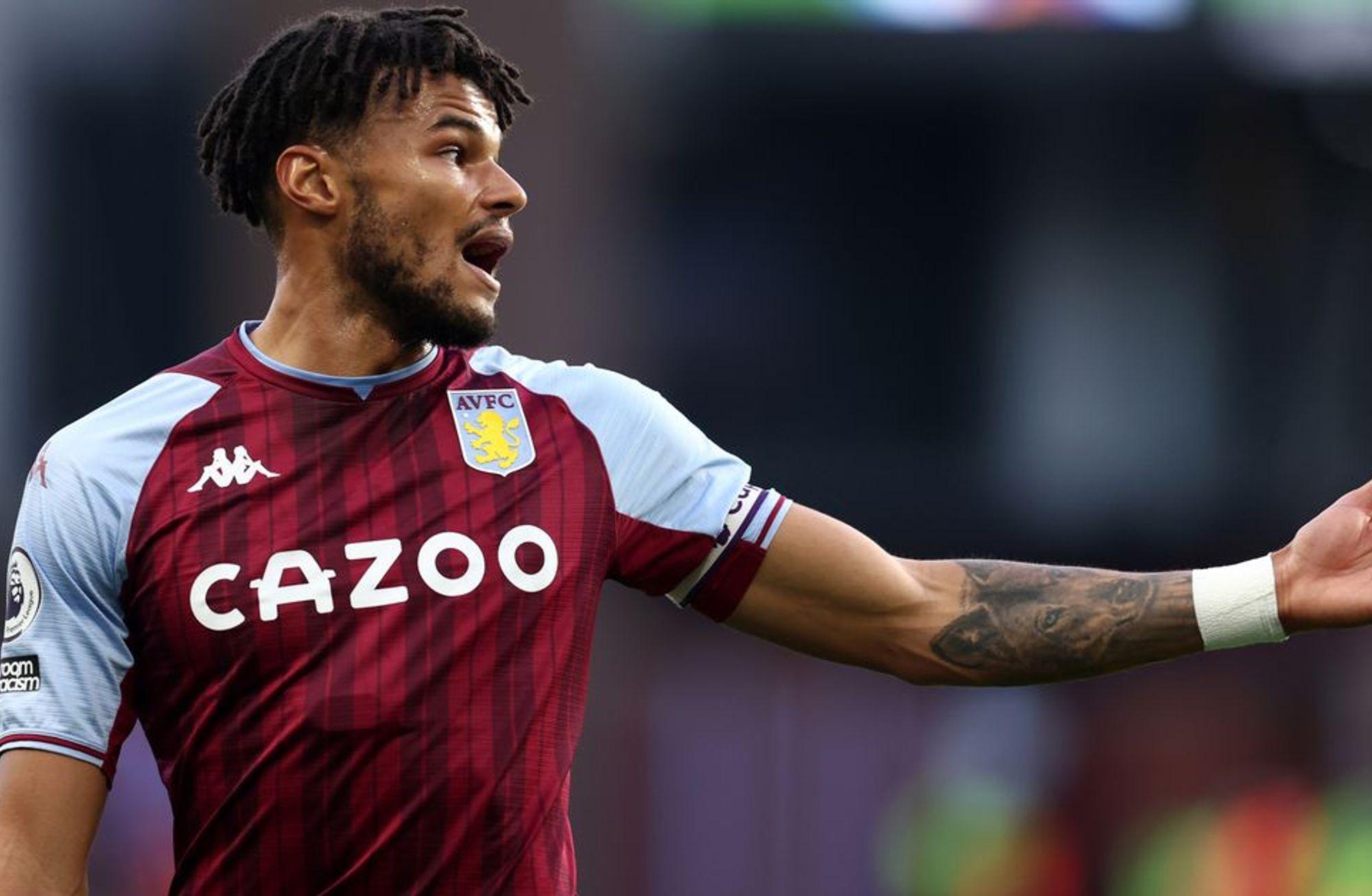 Tyrone Mings: “Steven Gerrard bizi gidebileceğimizi bilmediğimiz sınırlara itiyor.”