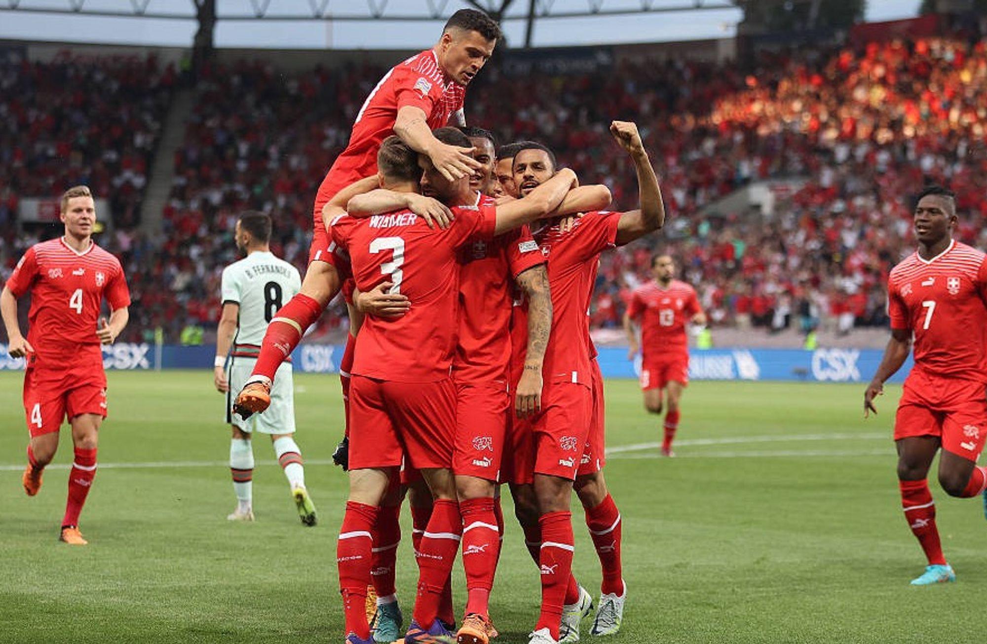 İLK BULUŞMA