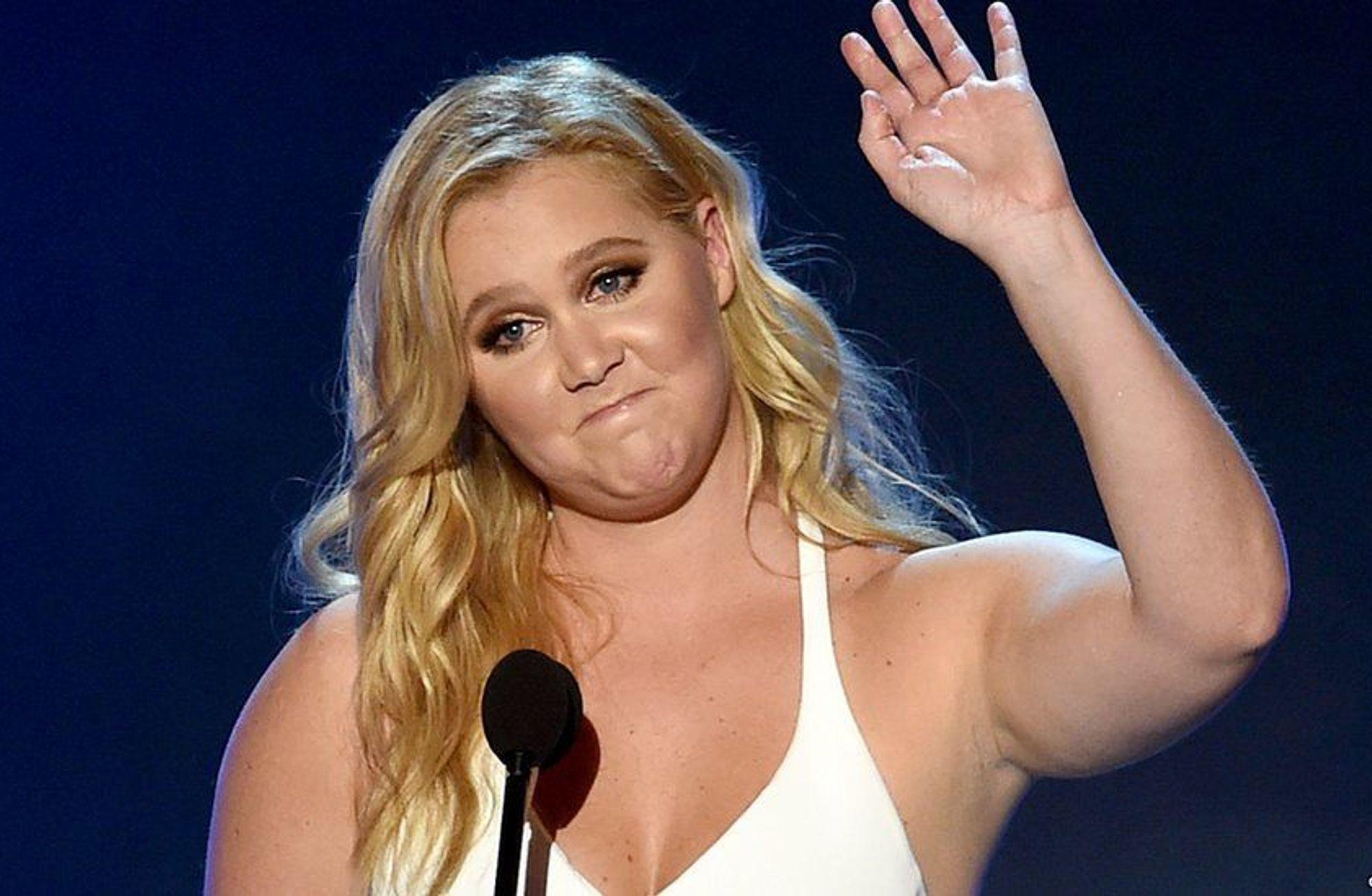 Hollywood'da Kendi Kurallarıyla Var Olan bir Komedyen: Amy Schumer