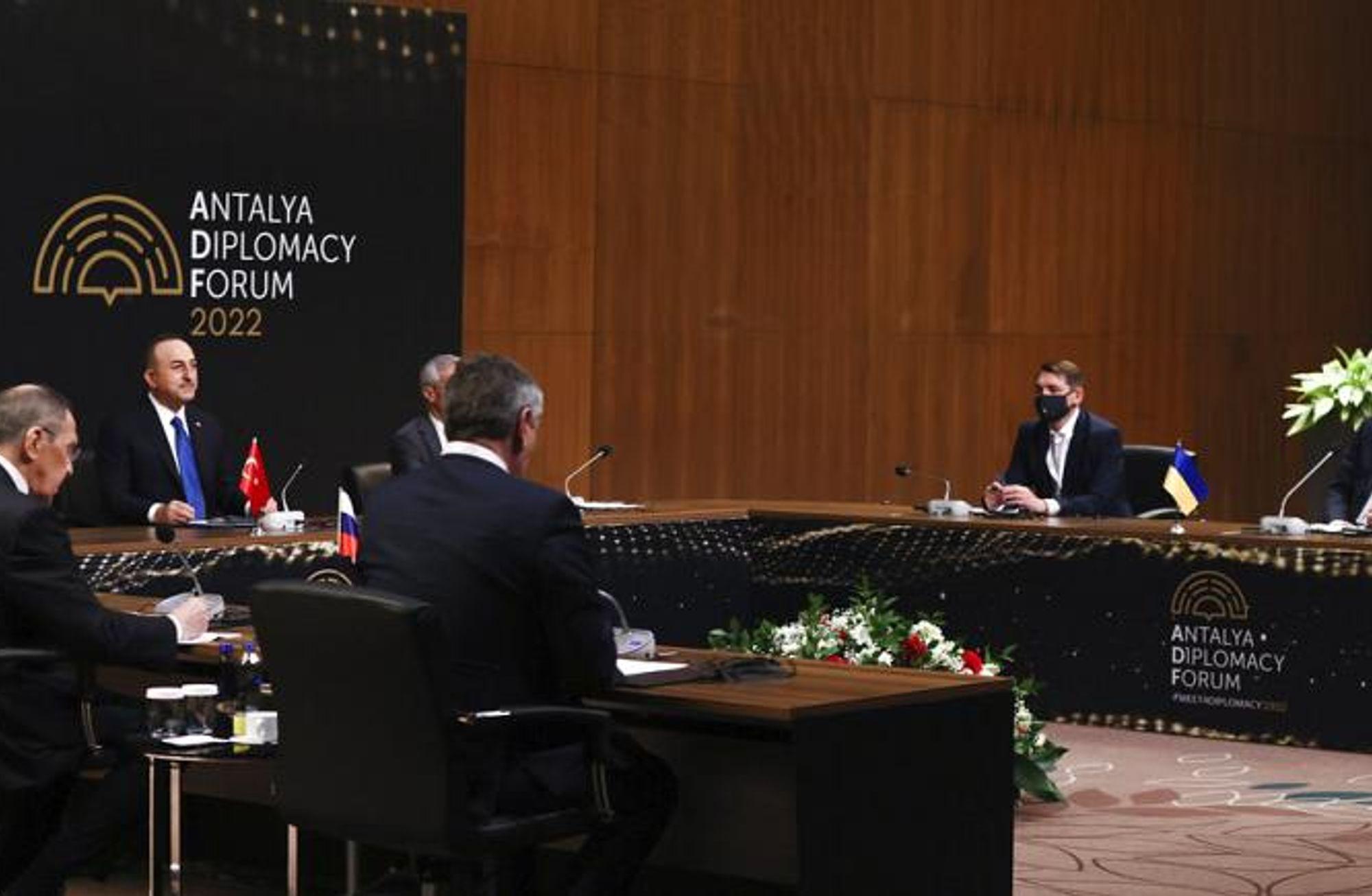 Türkiye'de müzakere: "Önemli bir başlangıç"