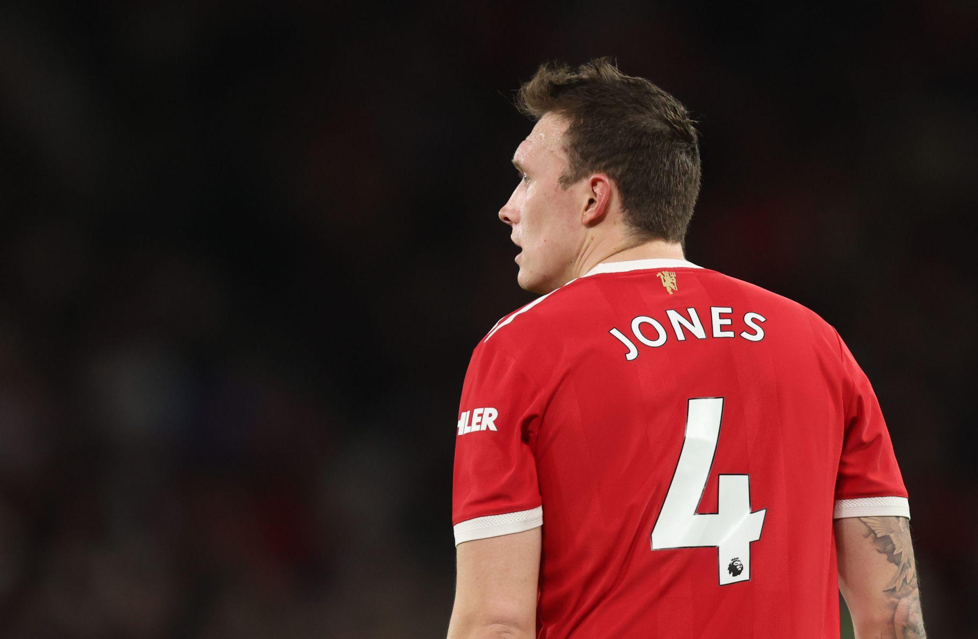 "Hala kendimi iyi hissediyorum ve verebileceğim çok şey var. Bu yüzden umutluyum. Tekrar oynamaya hazırım.” Phil Jones