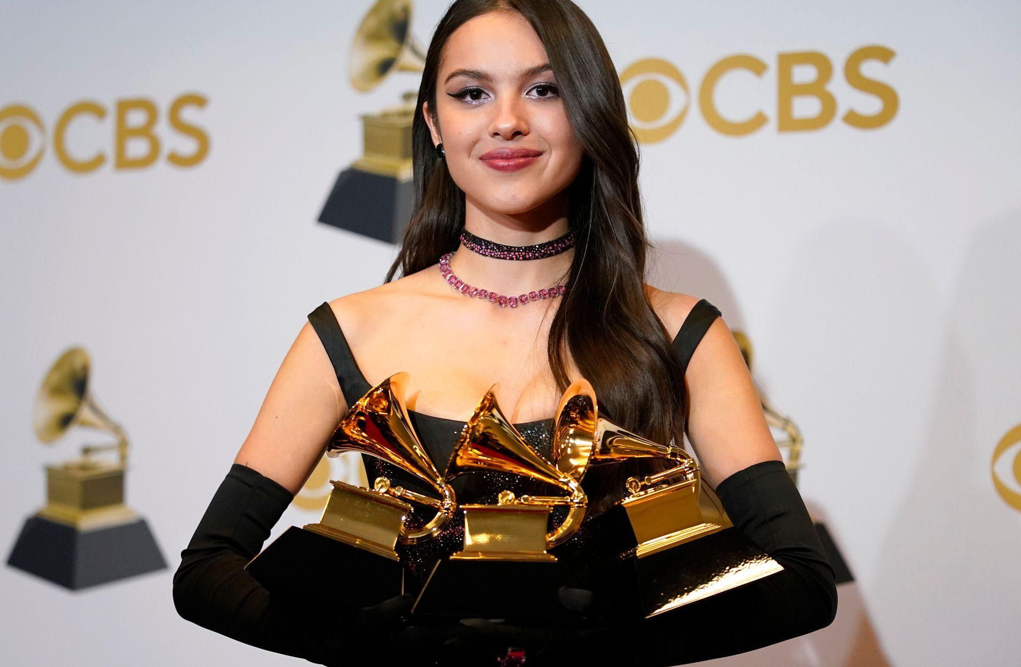 Grammyleri ne kadar ciddiye alıyoruz (ya da almalıyız)?