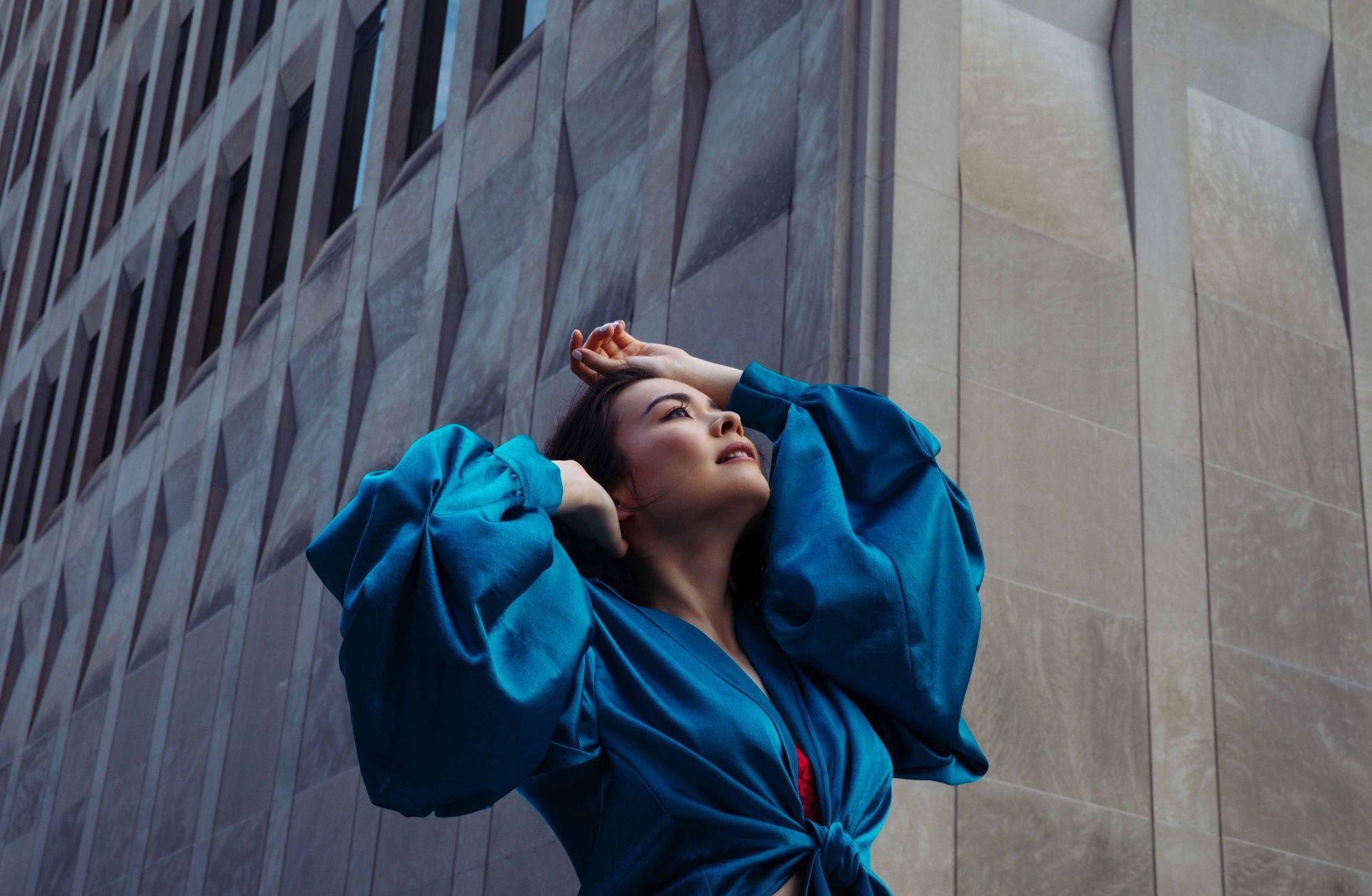 Mitski'nin teatral performansı