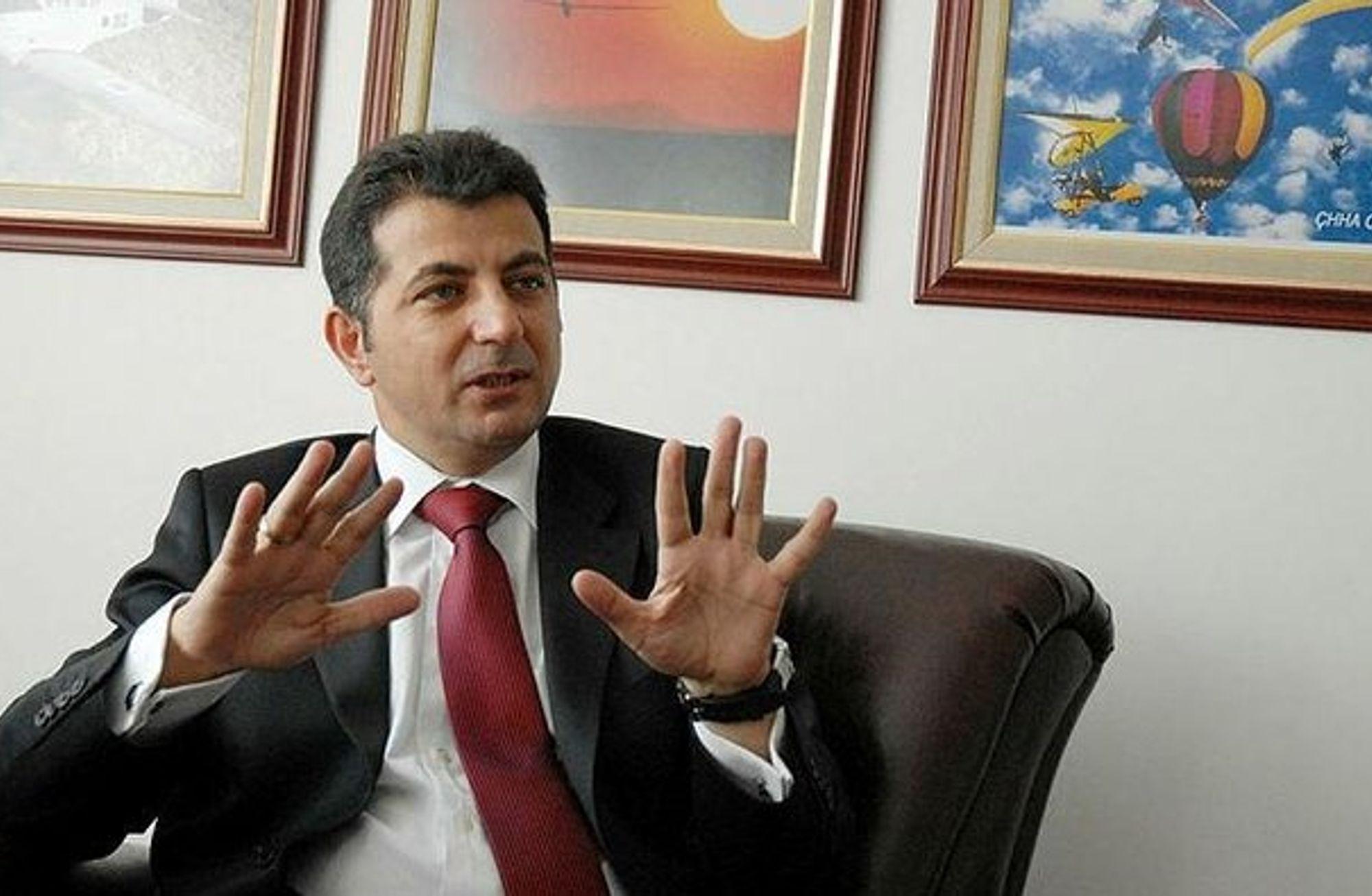 🚨​ Rüşvet iddialarıyla gündeme gelen Ünsal Ban yakalandı