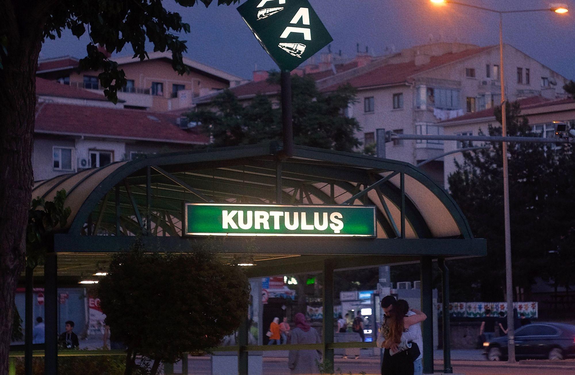 Dört Koldan Şehir