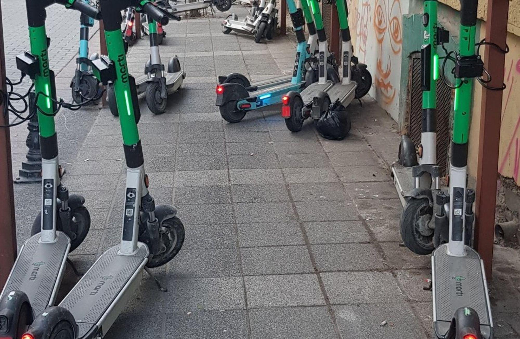Tartışmaların odağında "elektrikli scooter"