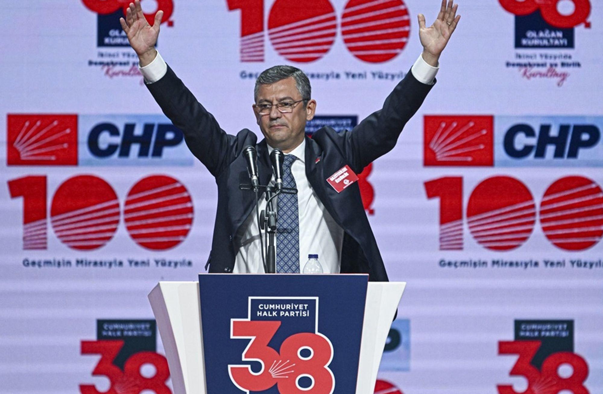 Özgür Özel CHP’nin Yeni Genel Başkanı Oldu