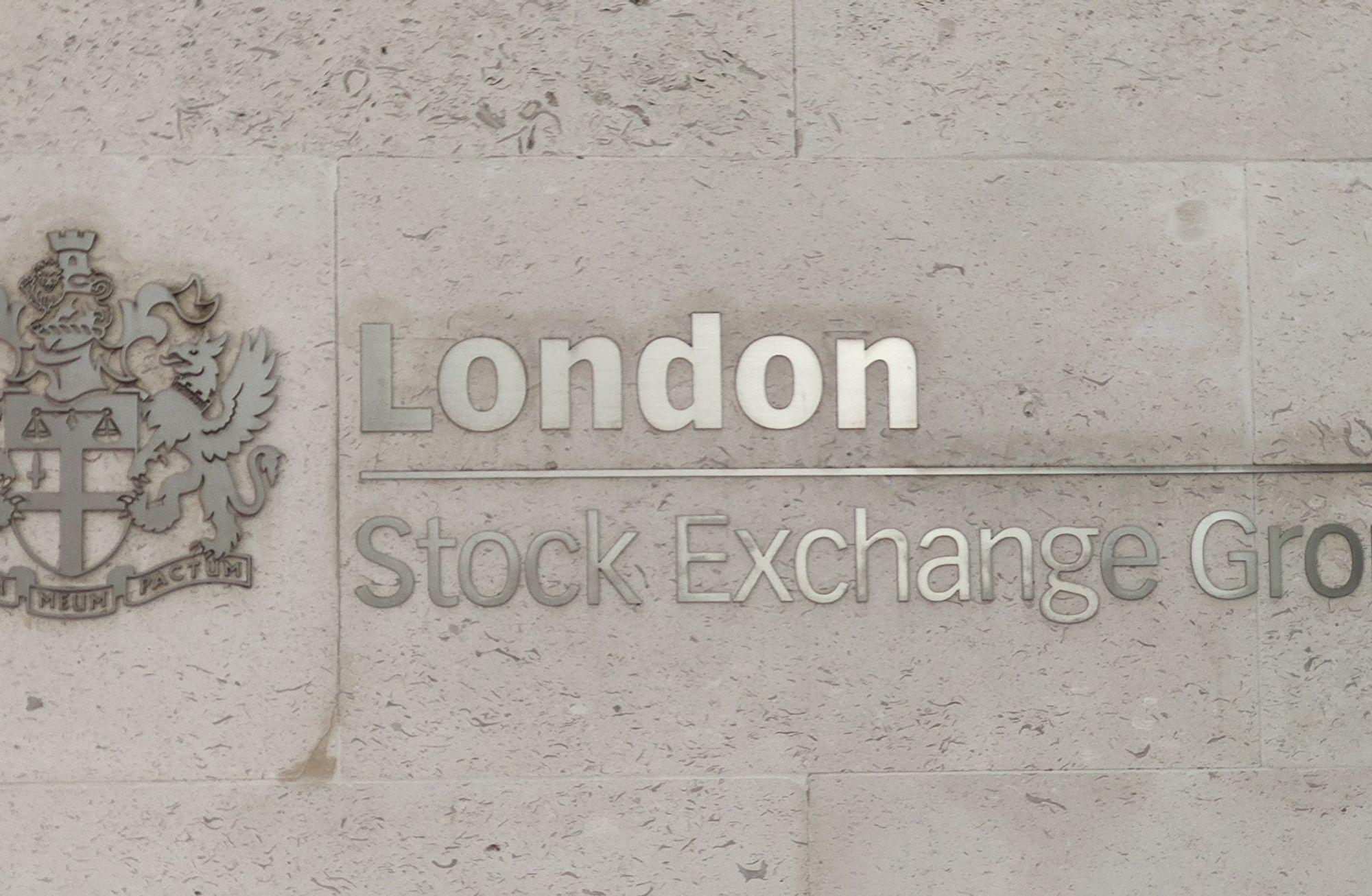 Blackstone ve Thomson Reuters'dan büyük hisse satışı