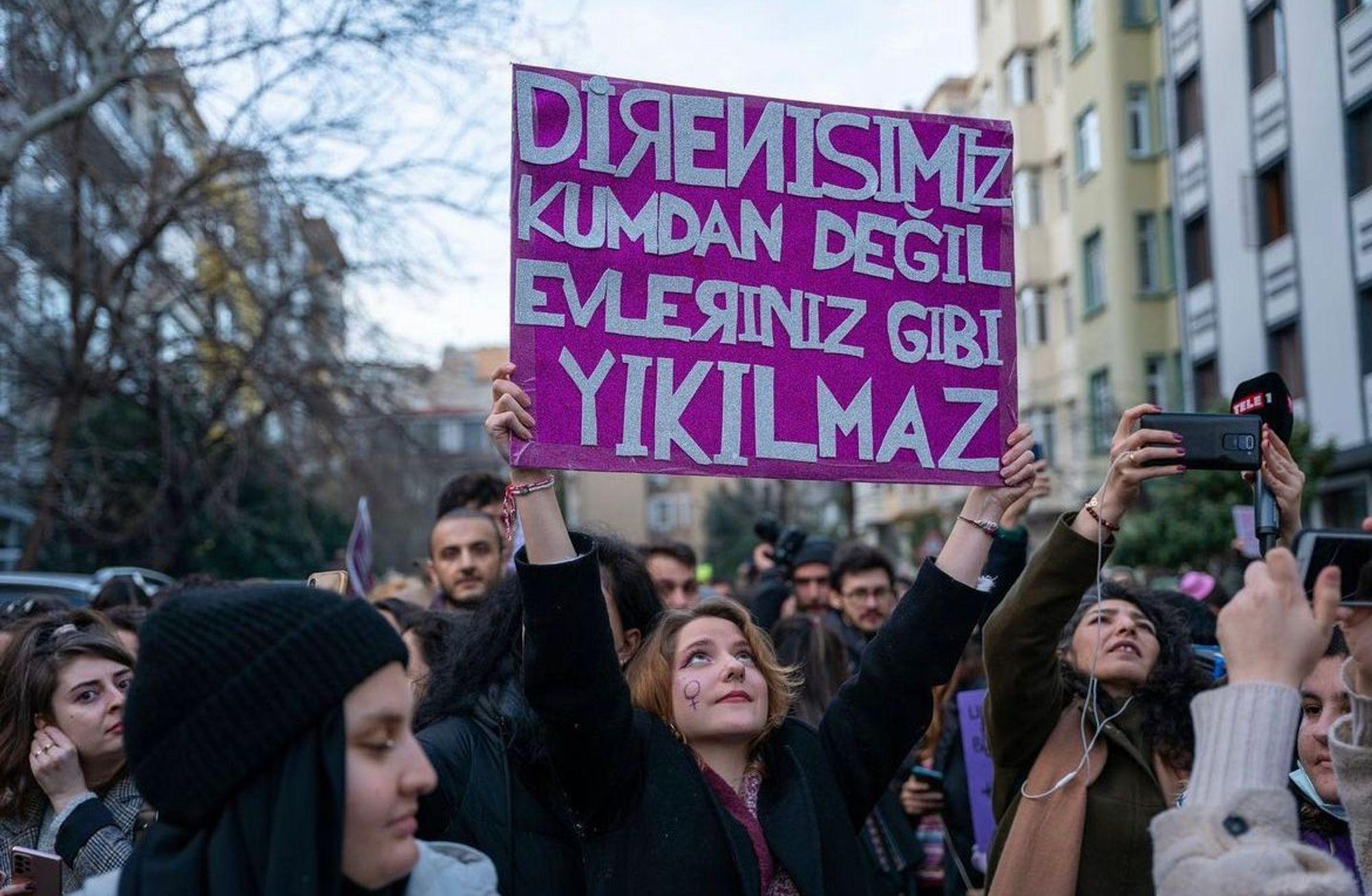 afetlerde kadın ve kız çocukları odaklı yardımı nasıl sağlayabiliriz?