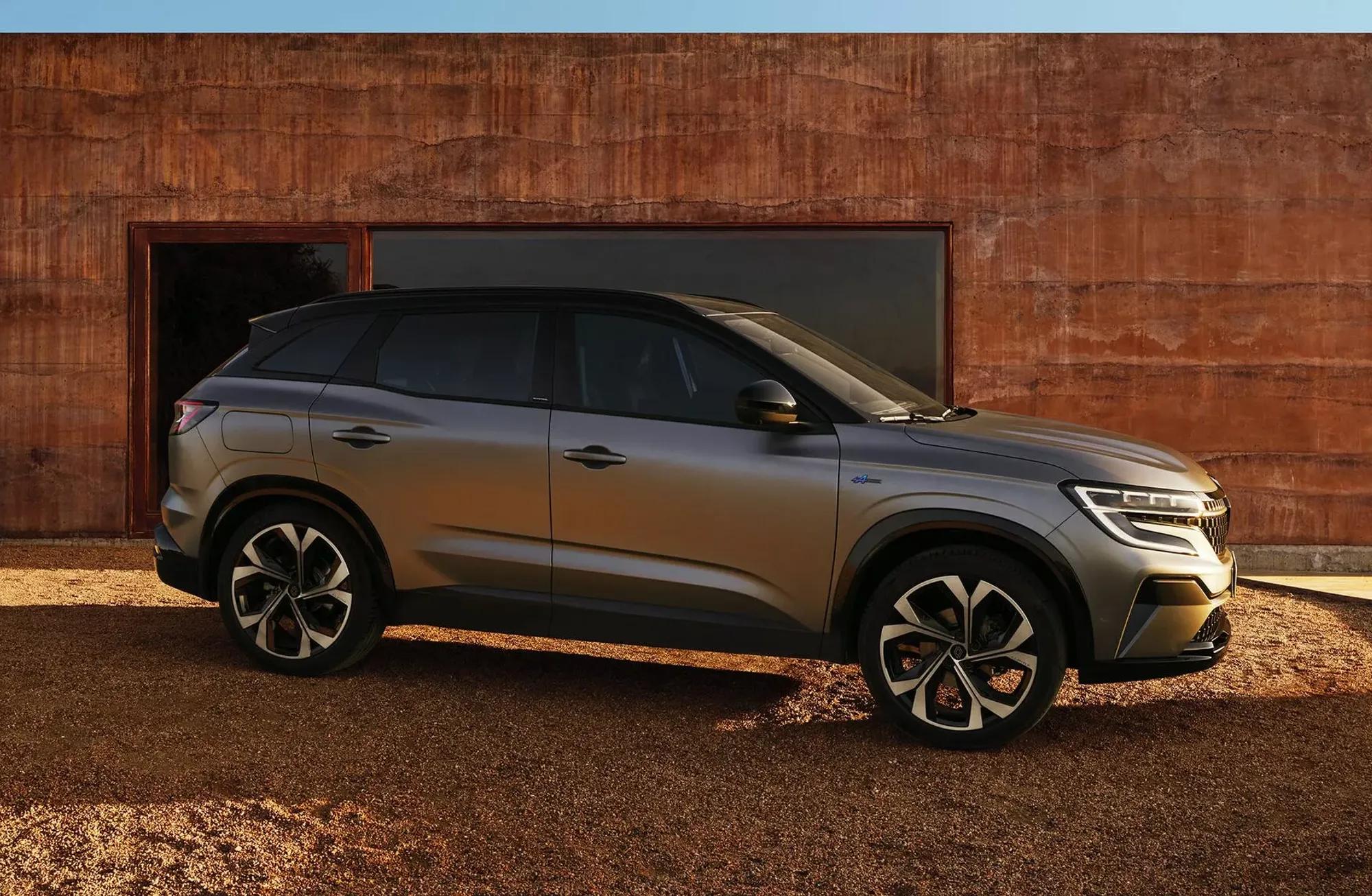 Merakla beklenen SUV Renault Austral satışa sunuluyor
