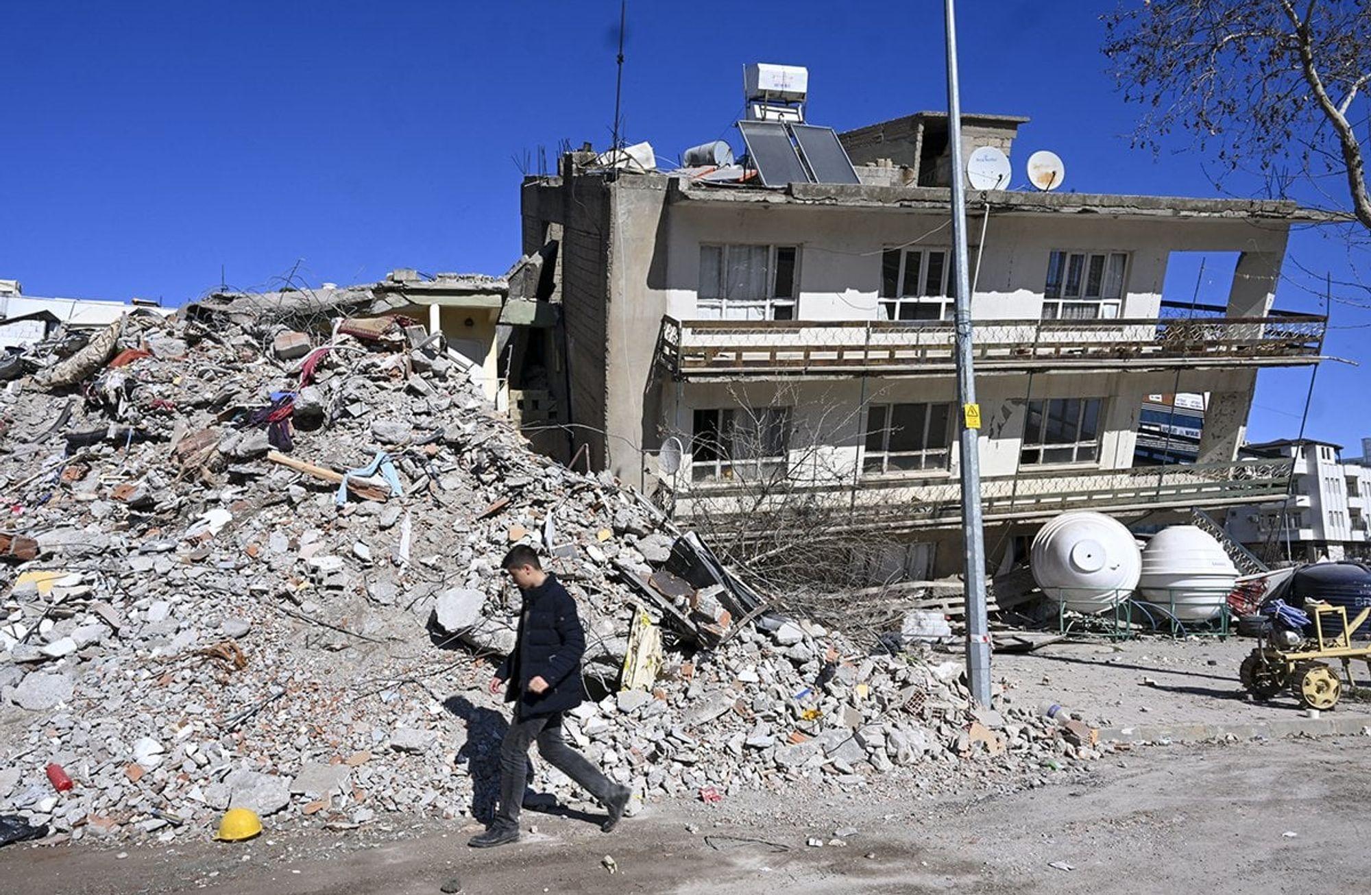 Miras, hafıza ve deprem