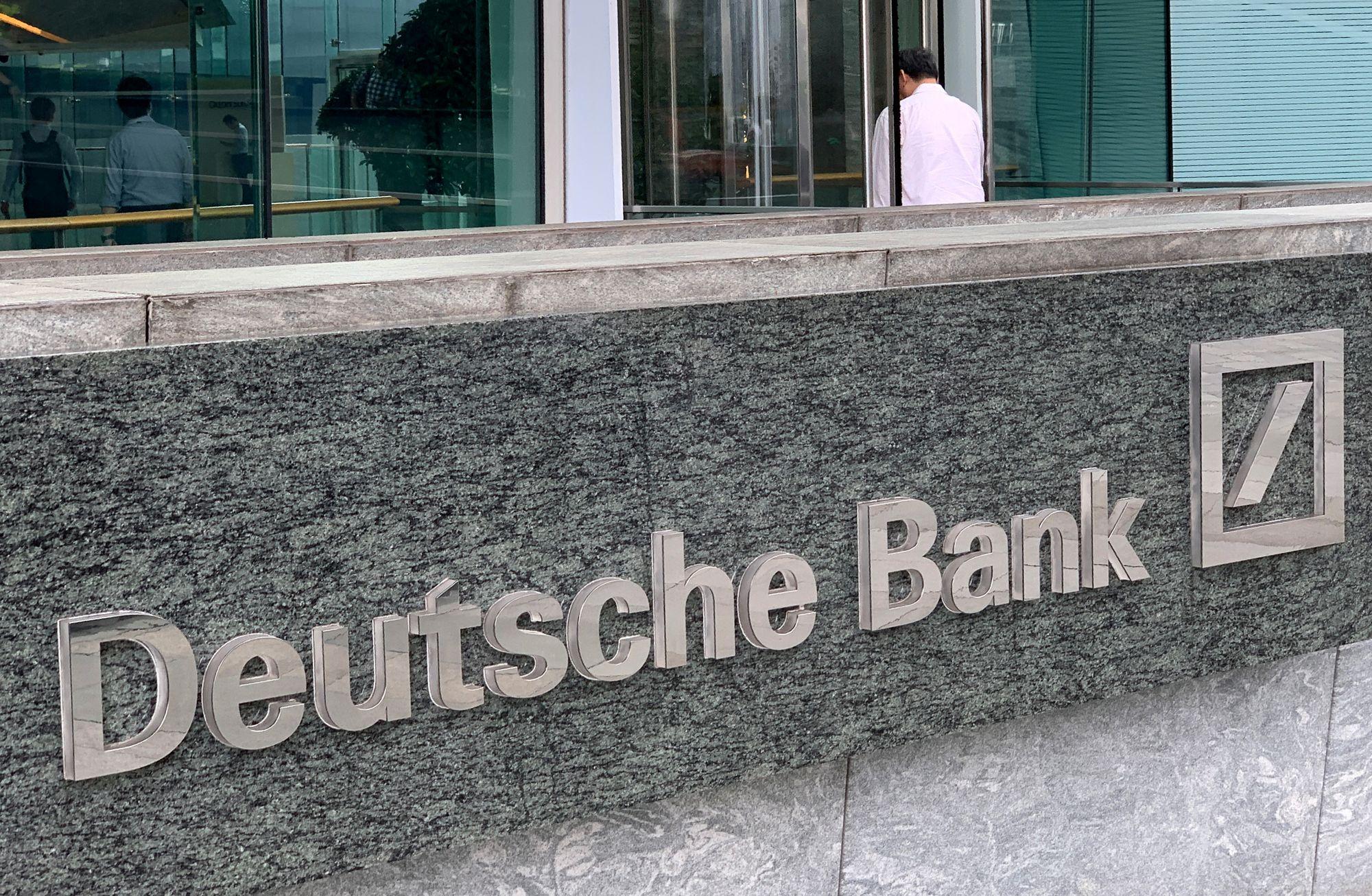 Deutsche Bank, Rusya'dan çıkıyor