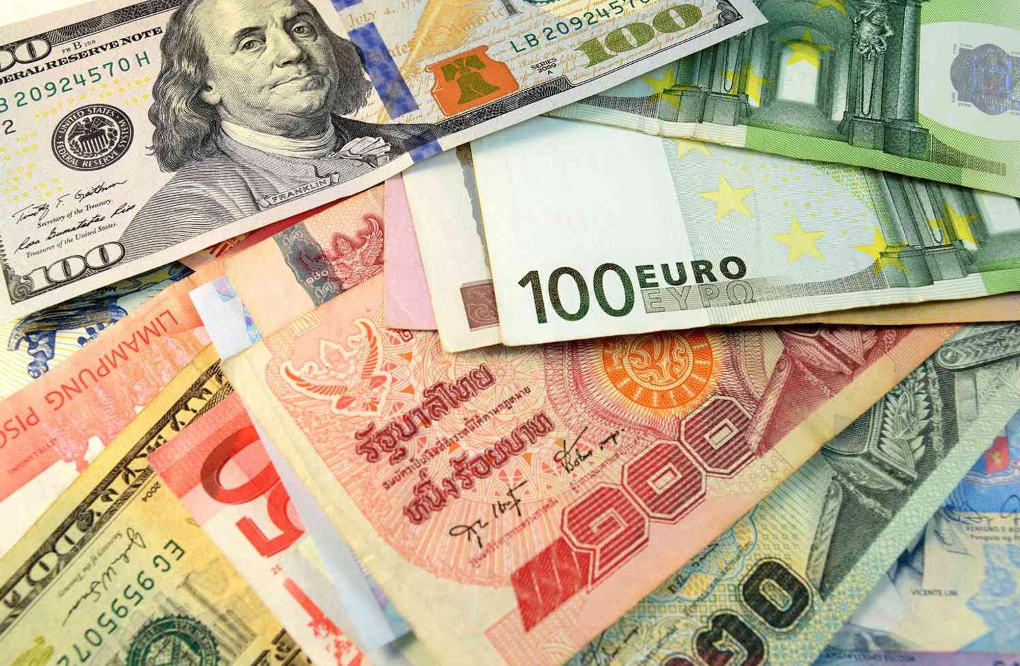 Reel Efektif Kur hafif düştü