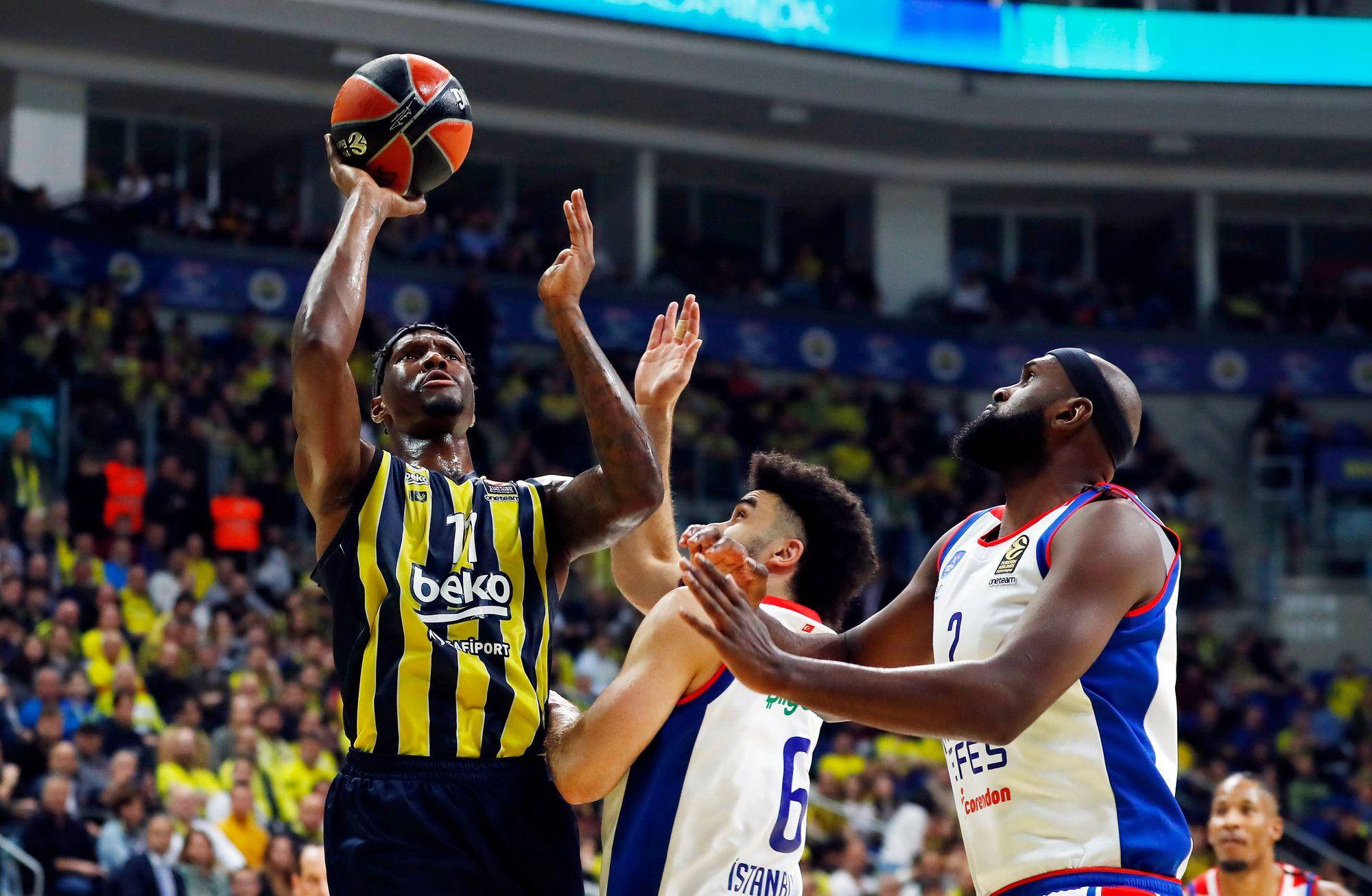 EuroLeague'de derbinin kazananı Fenerbahçe Beko