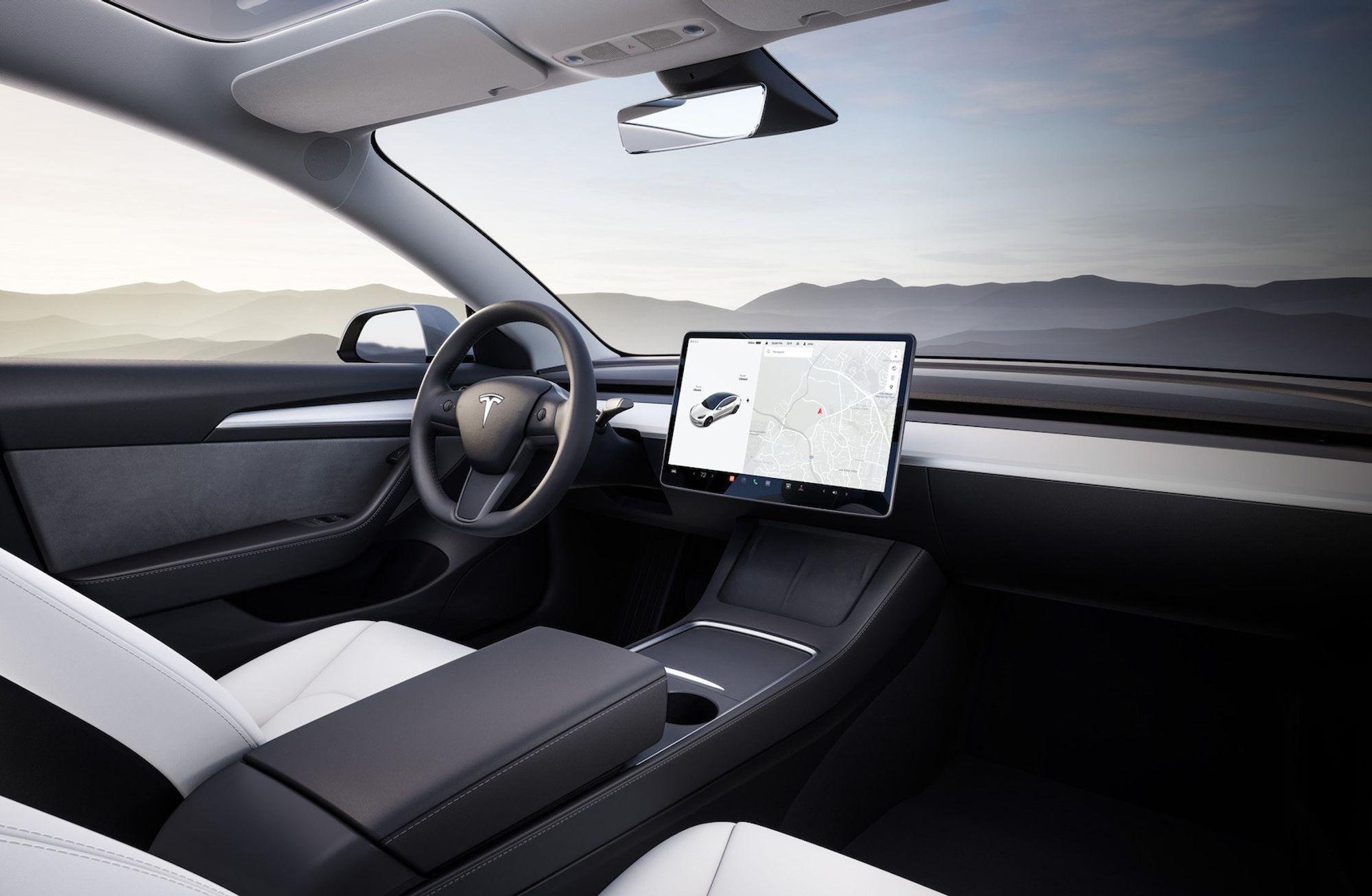 Tesla yine fiyat artırdı