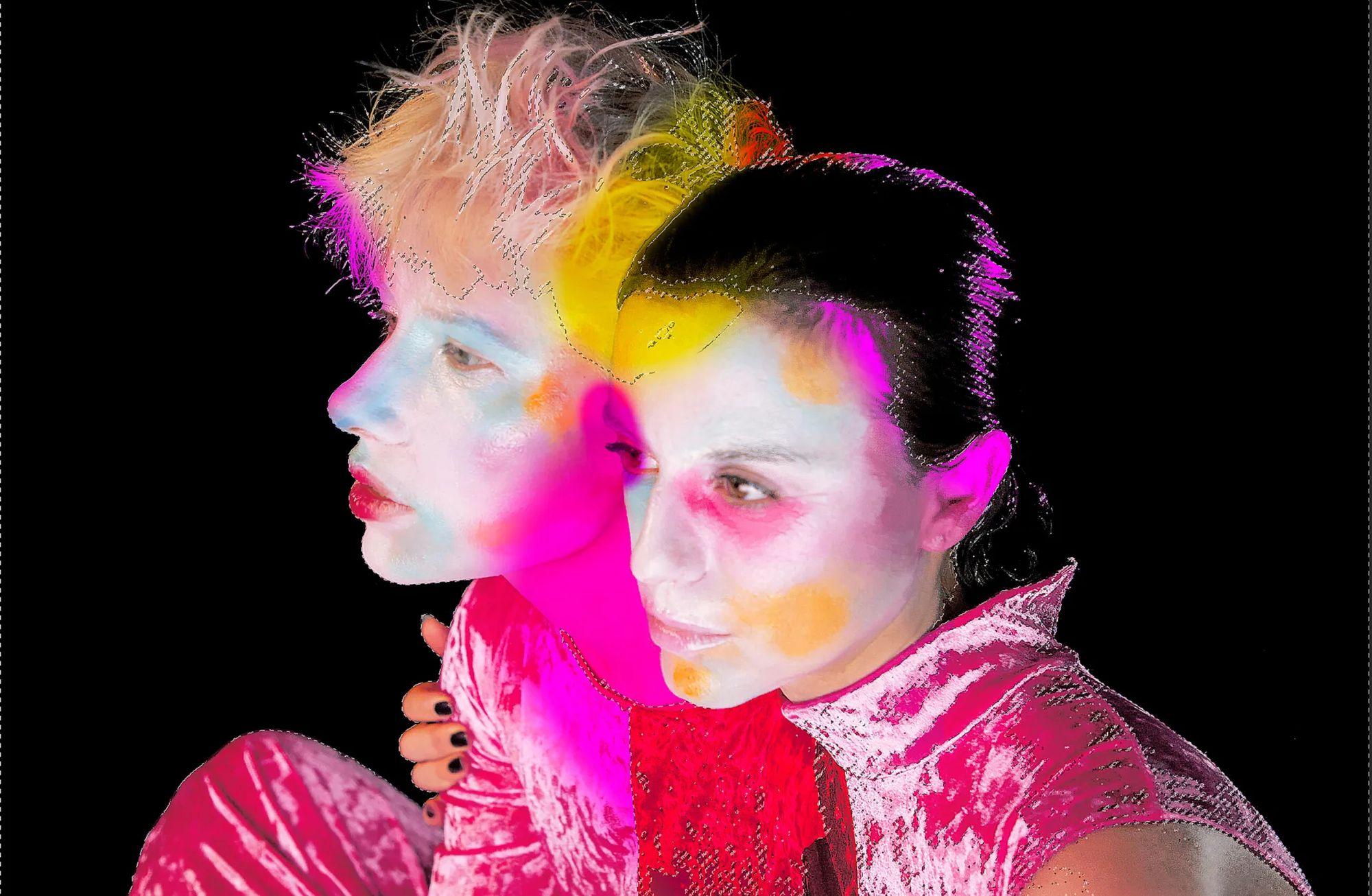 🚀 Çıkışta: Decisive Pink 