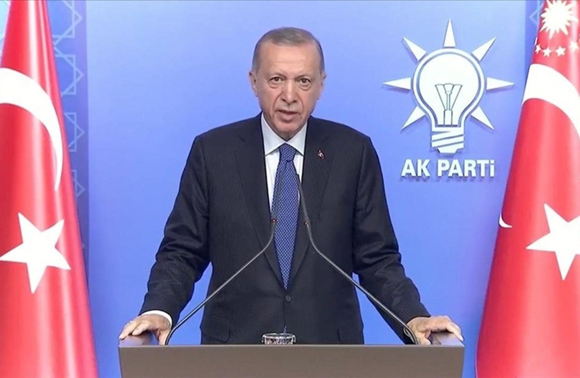 🔔 Erdoğan, AK Parti Ankara il teşkilatı ile görüştü