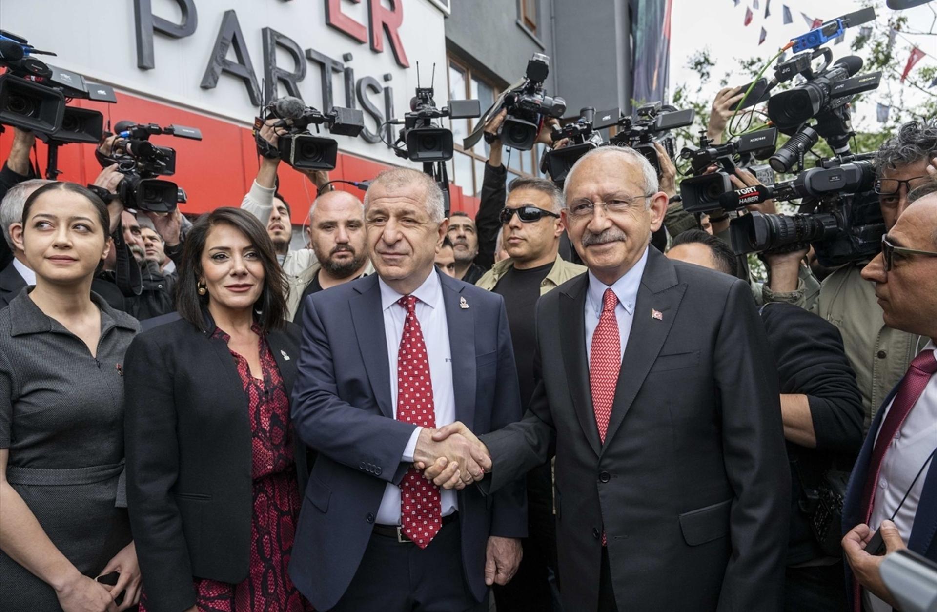 🔔 Kılıçdaroğlu, Ümit Özdağ’ı ziyaret etti