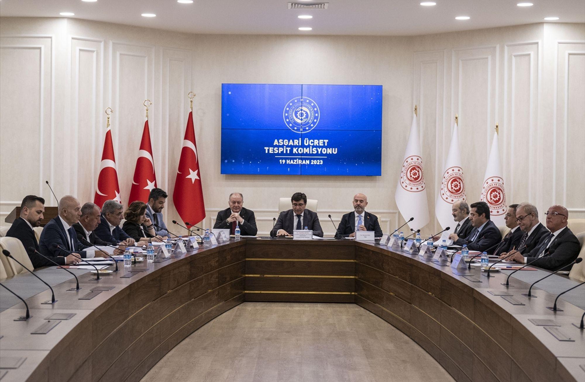 Asgari Ücret Tespit Komisyonu ikinci toplantısını yaptı