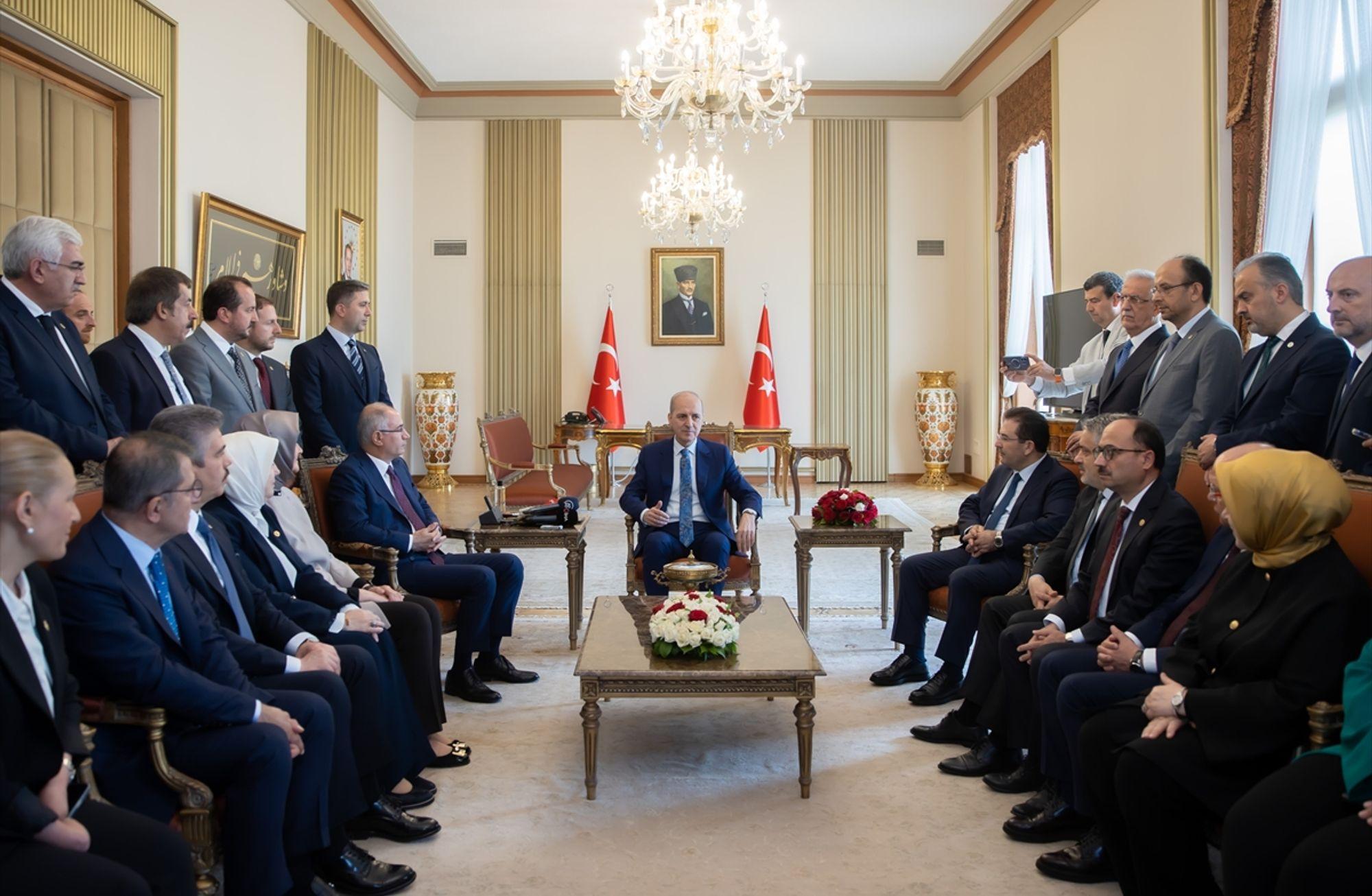TBMM Başkanı Kurtulmuş’tan yeni anayasa ve içtüzük çağrısı