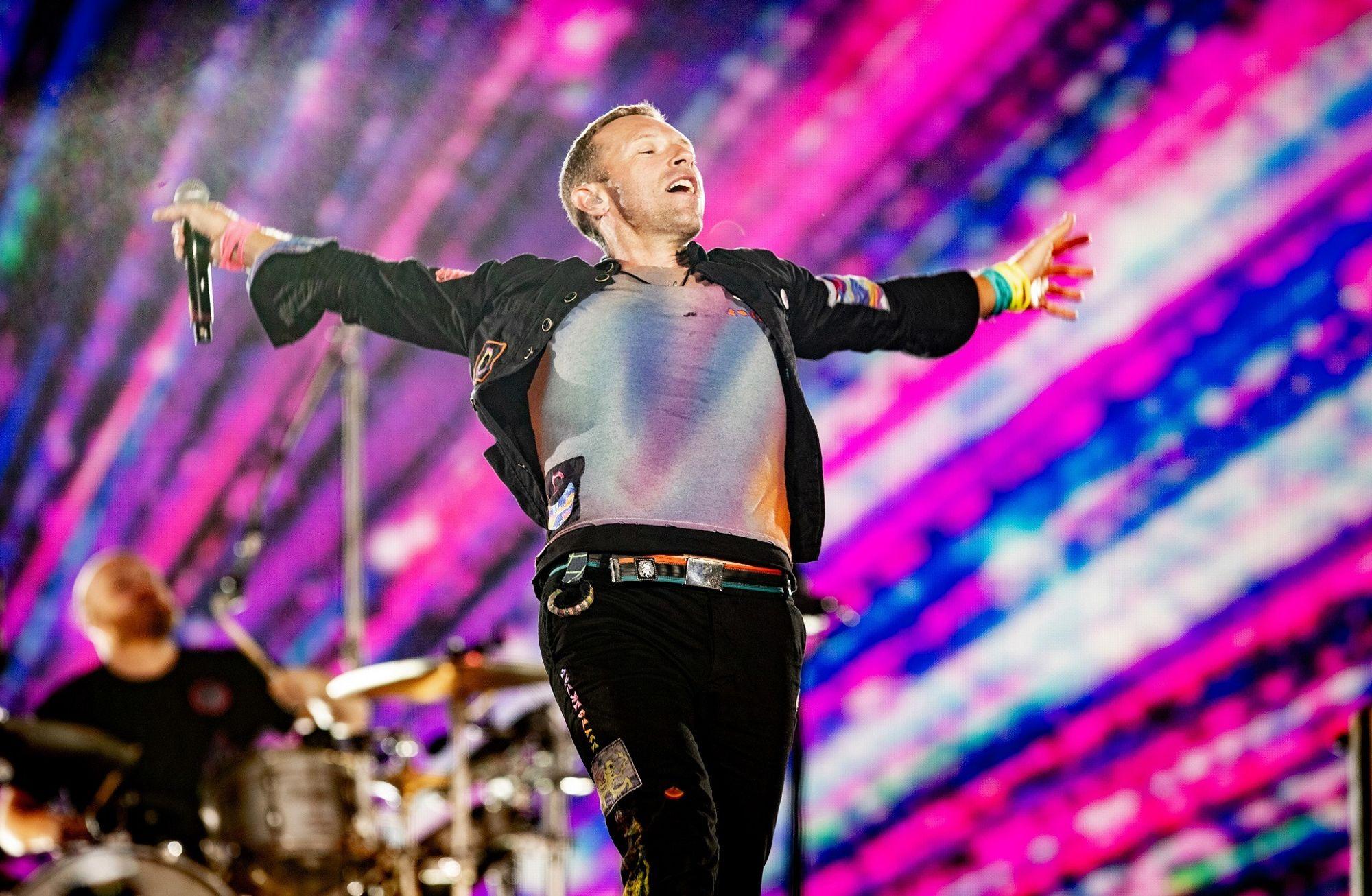 Coldplay’in yeşil turnesi: Yetmez ama umut verici