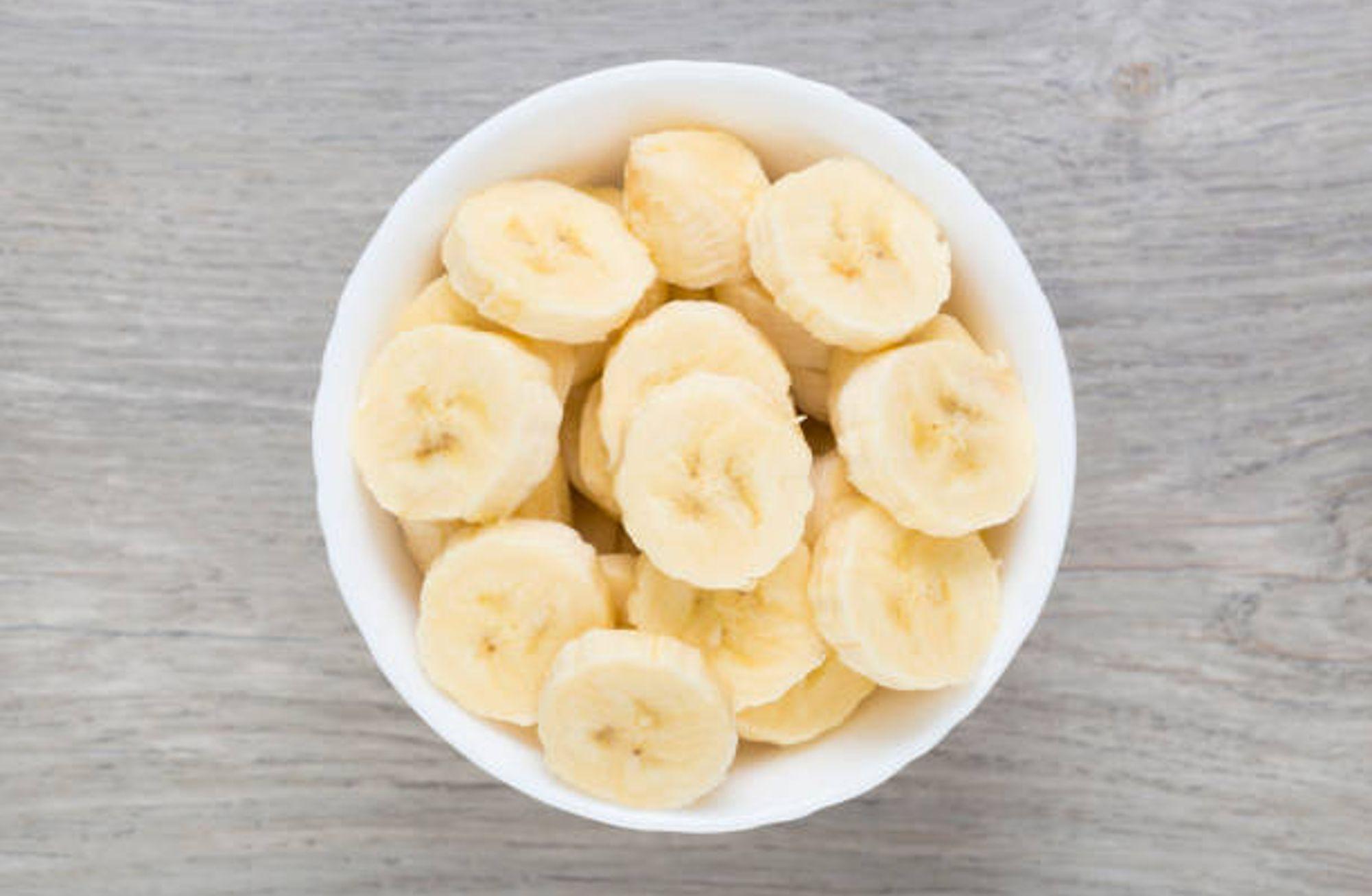 🍌 Muzlu, Keçiboynuzlu, Uyumlu Bir Kek