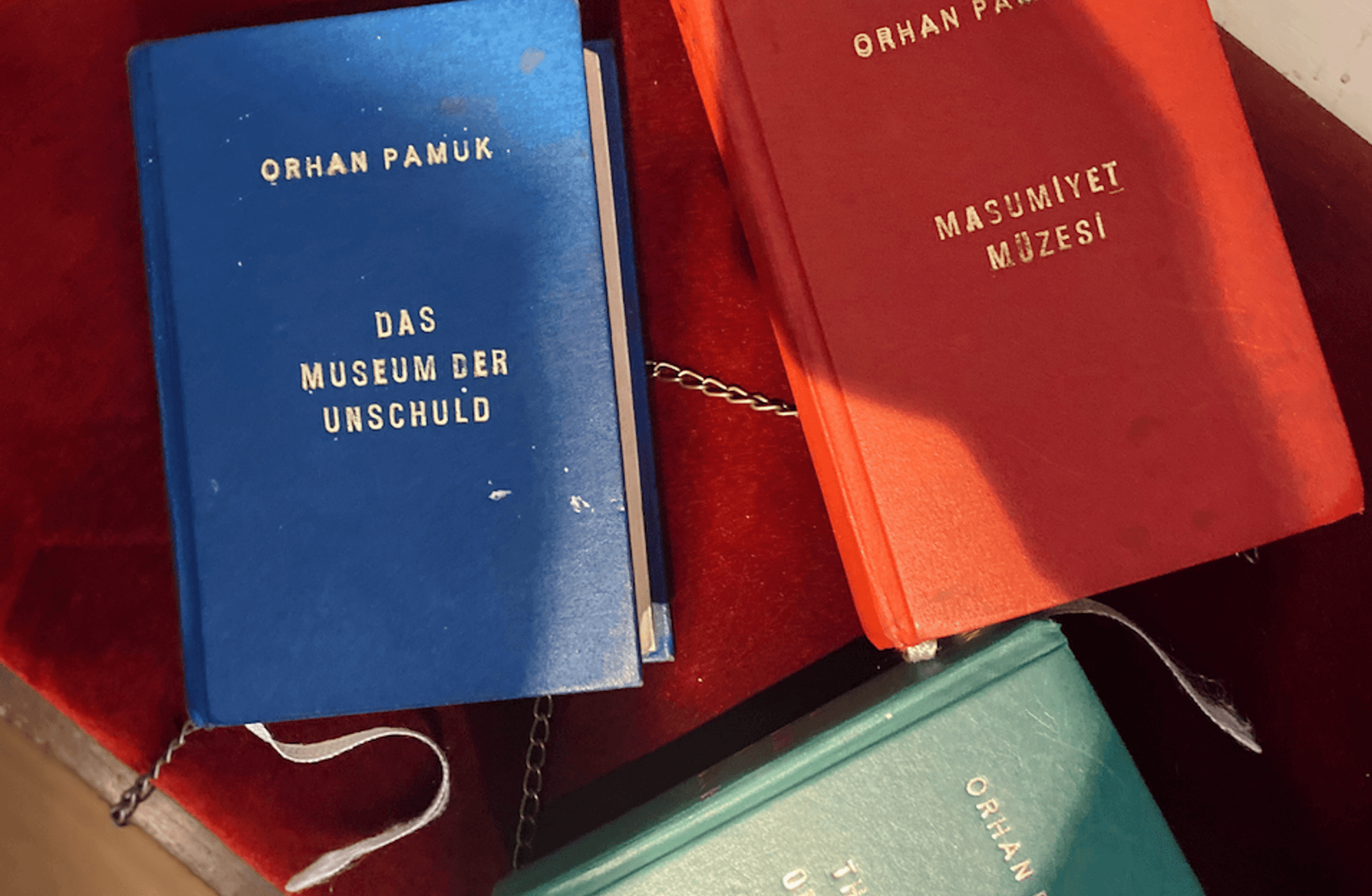 Nesnelerden Kalp Kırıklığına Oradan da İstanbul'a