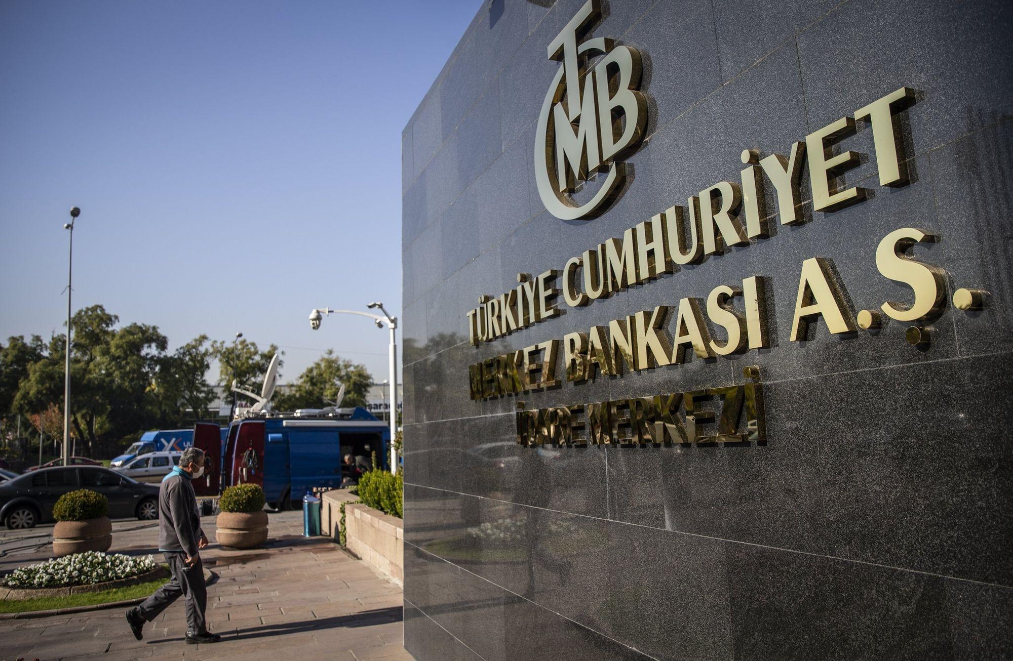 Kademeli sıkılaştırma ve dolar/TL