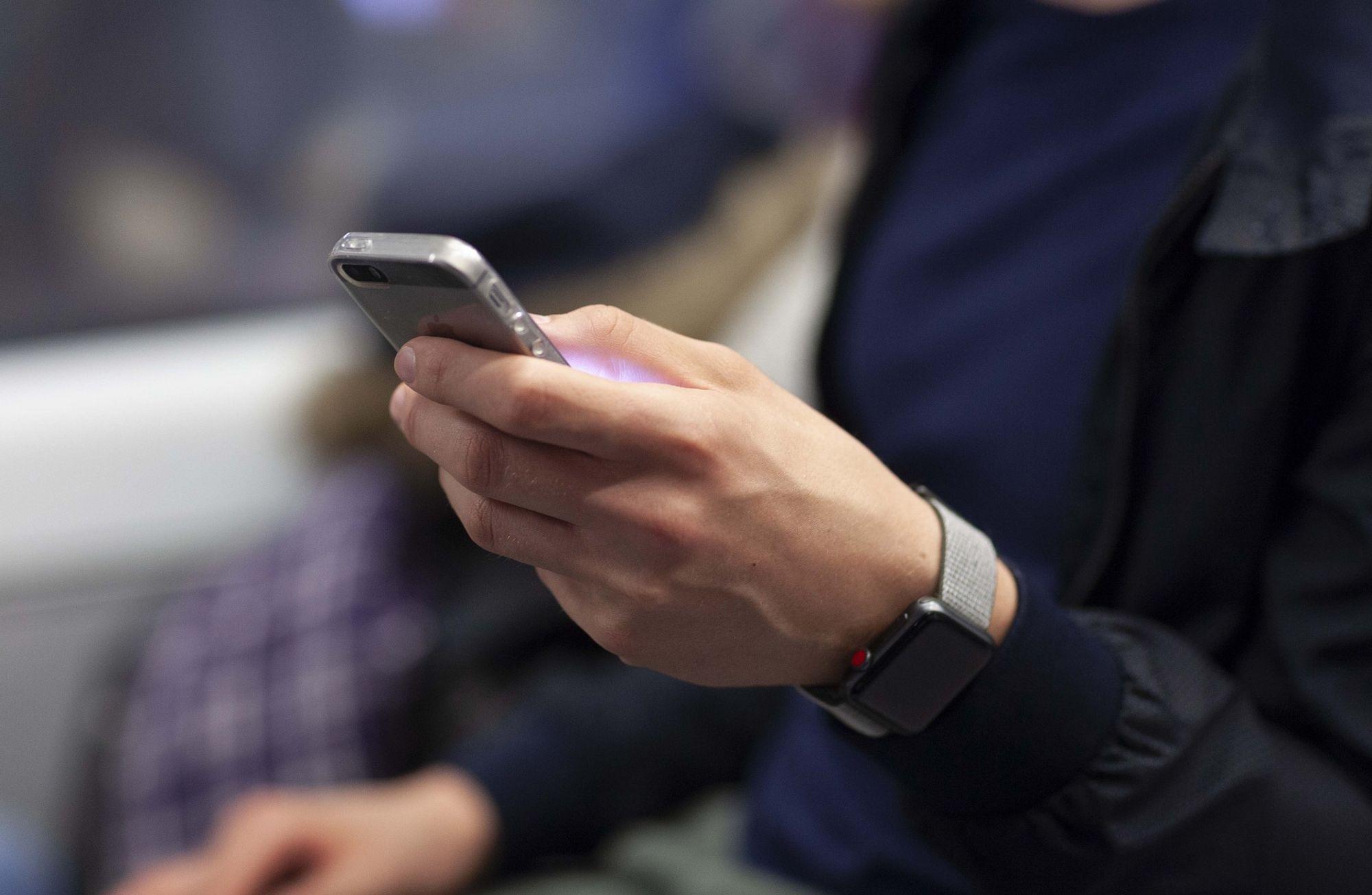 Mobil cihazlar hayat kurtarabilir: Telefon ve akıllı saatlerdeki acil durum özellikleri
