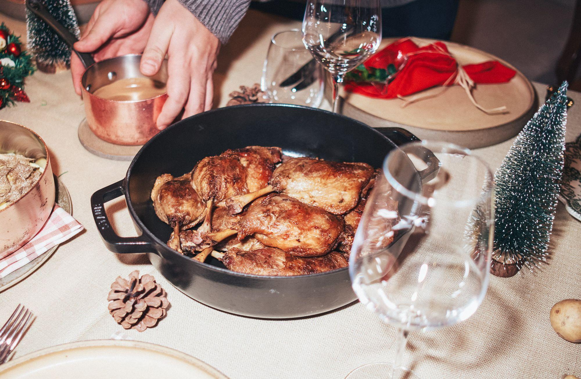 Yeni yıl sofrasının yıldızı: Confit ördek but
