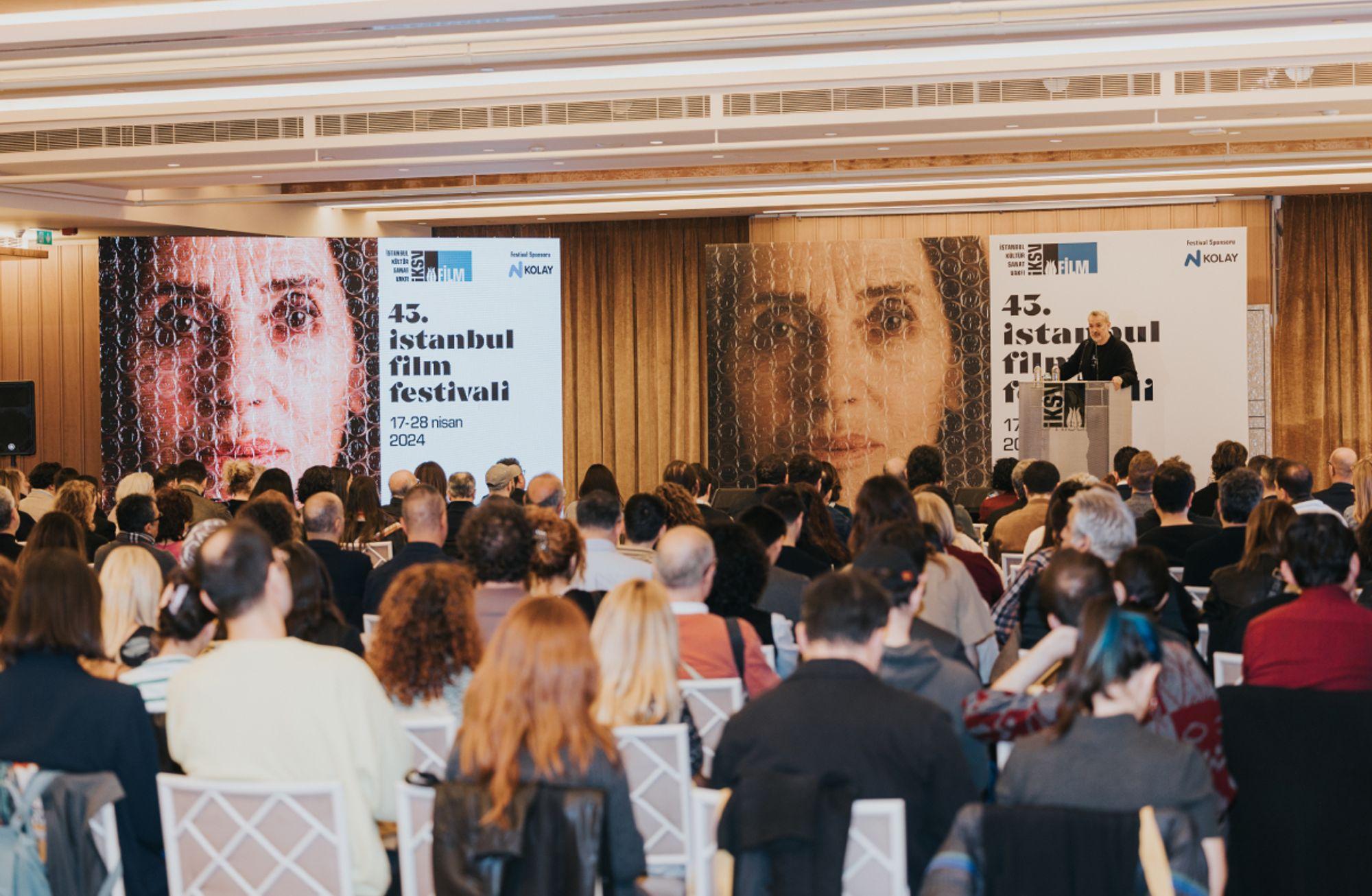 10 adımda 43. İstanbul Film Festivali