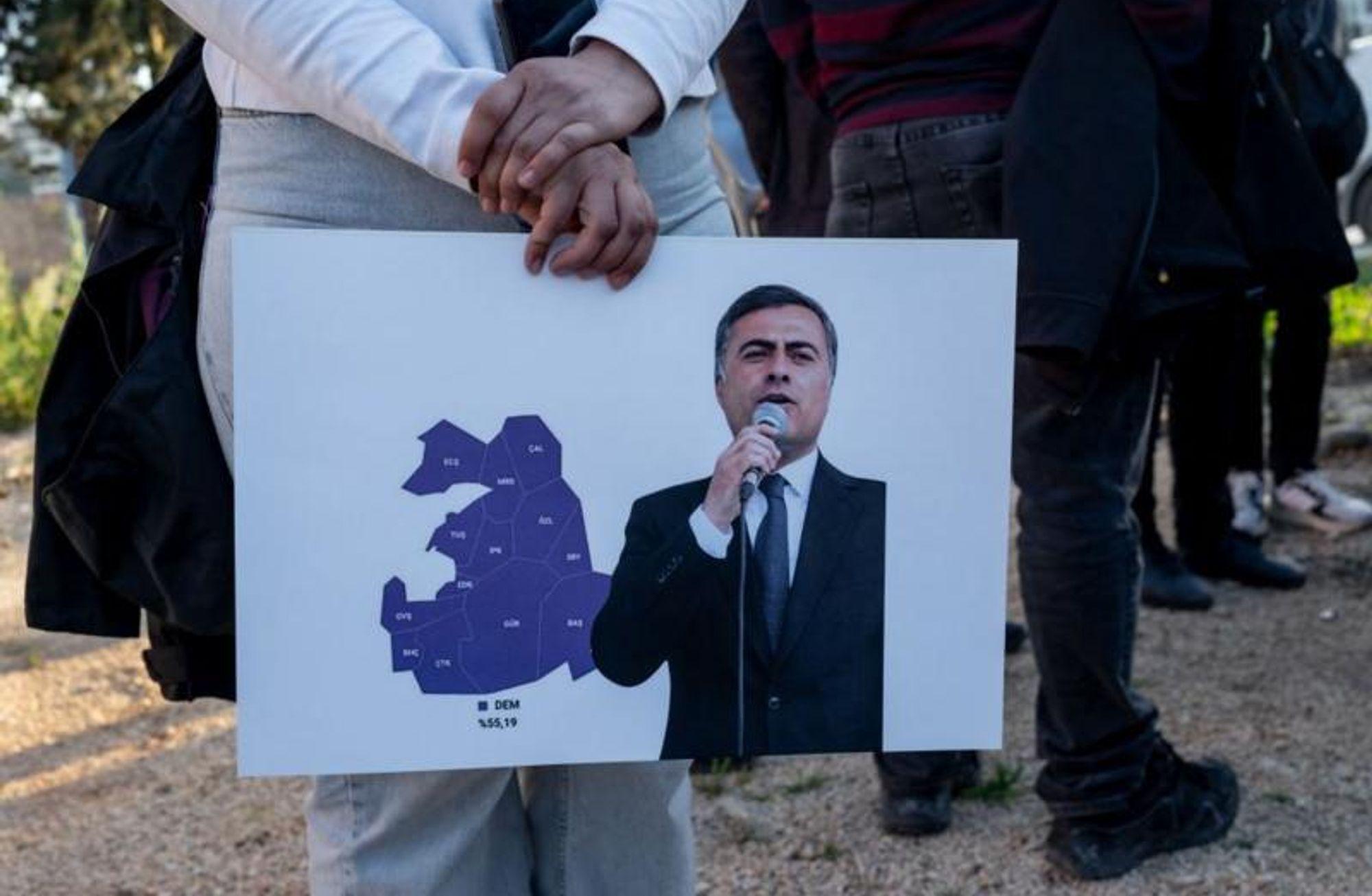 🔔 Van’da mazbata DEM Partili Zeydan’a verilecek