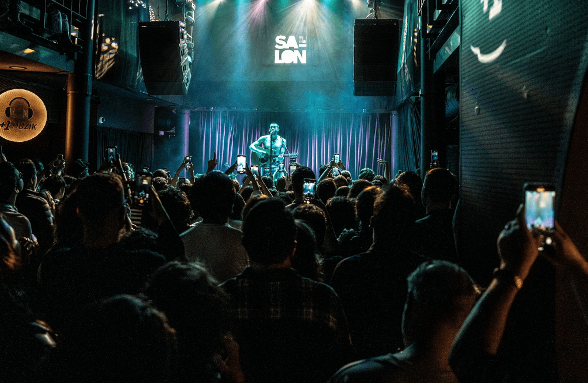 İstanbul sahnesi alev alıyor: Yazın konser ajandası